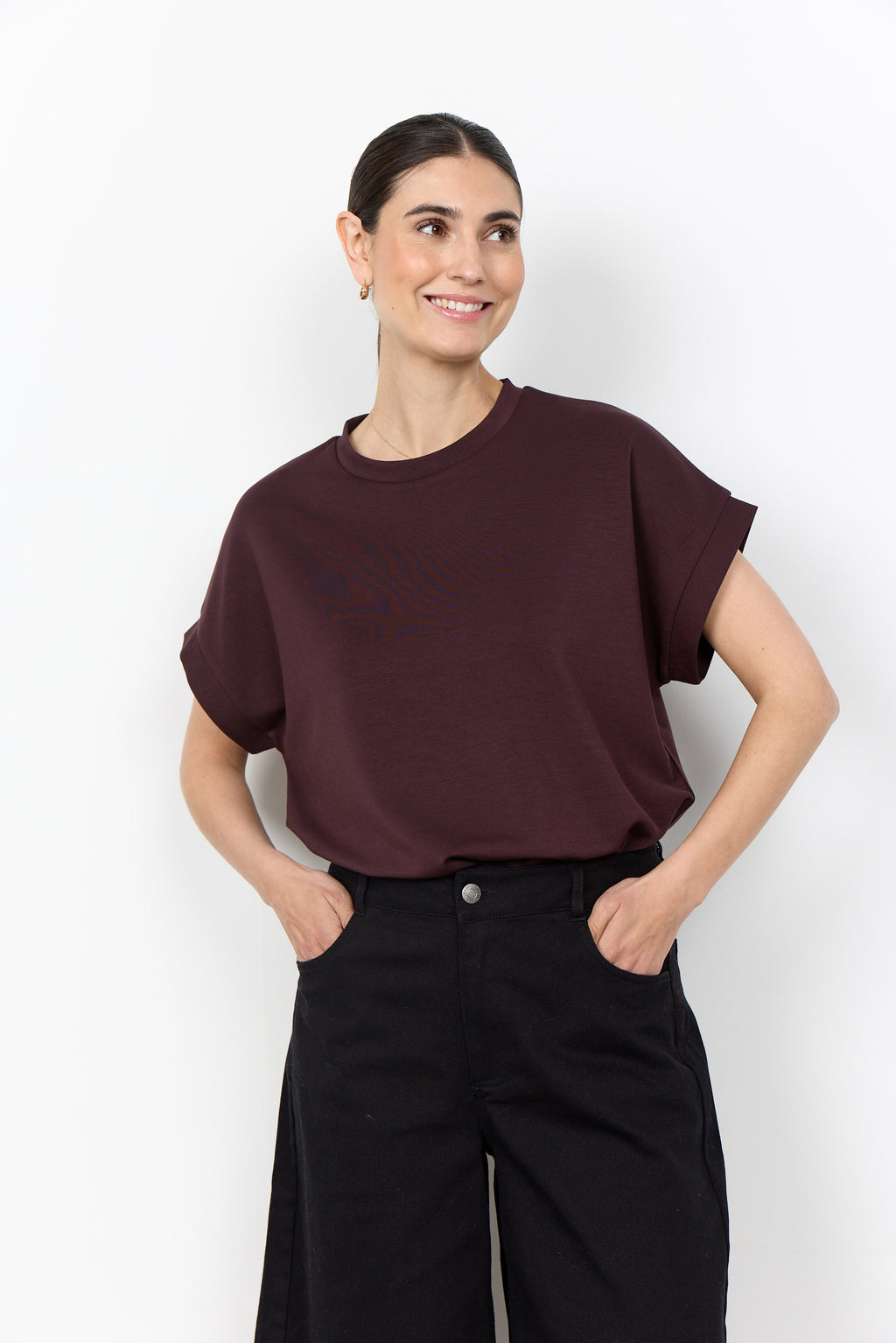 Banu Soft Rolled Sleeve Crewneck Top