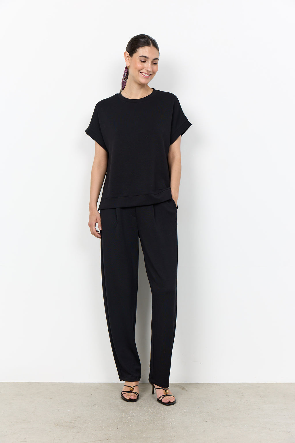 Banu Soft Rolled Sleeve Crewneck Top