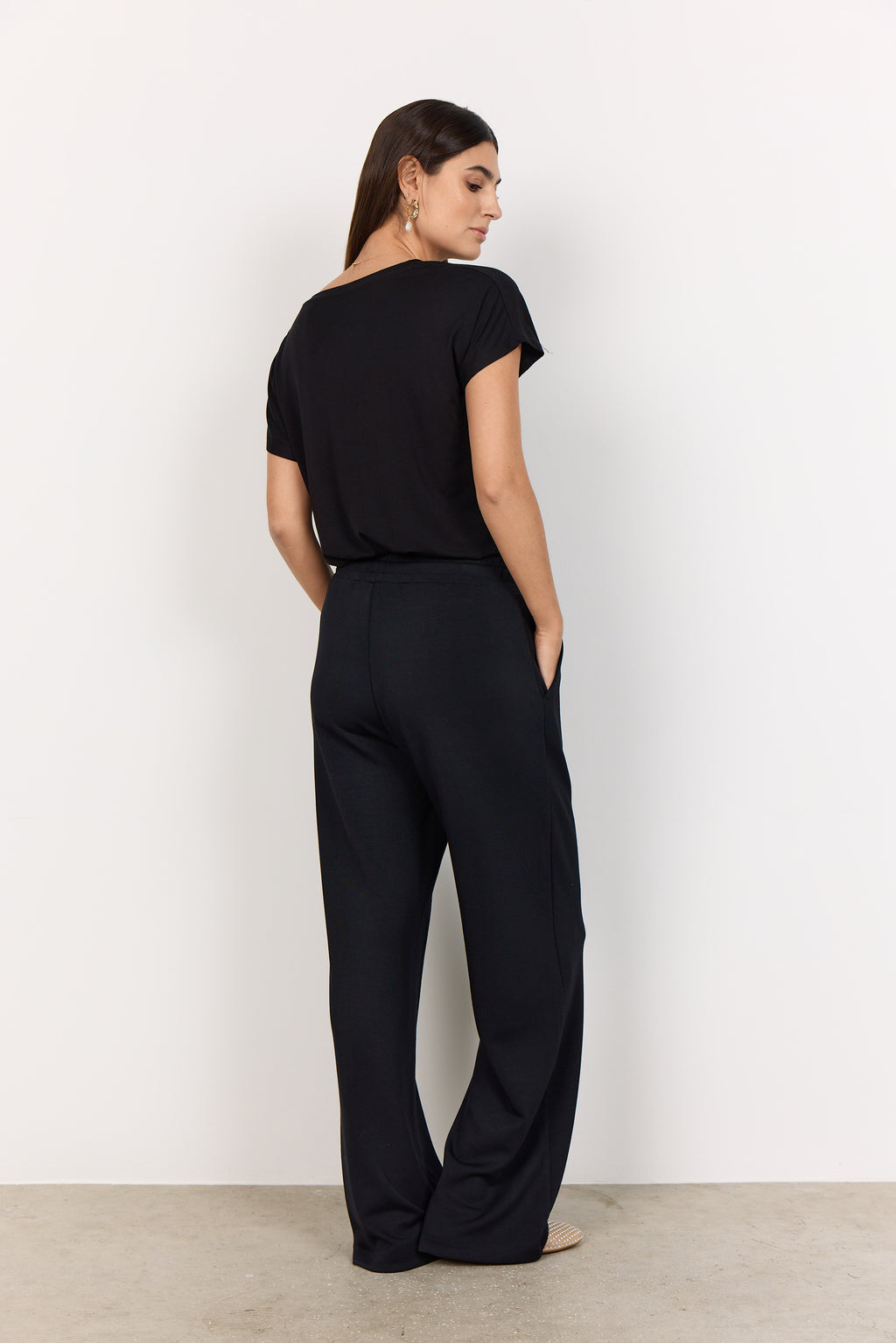Banu Soft Pleated Drawstring Pant