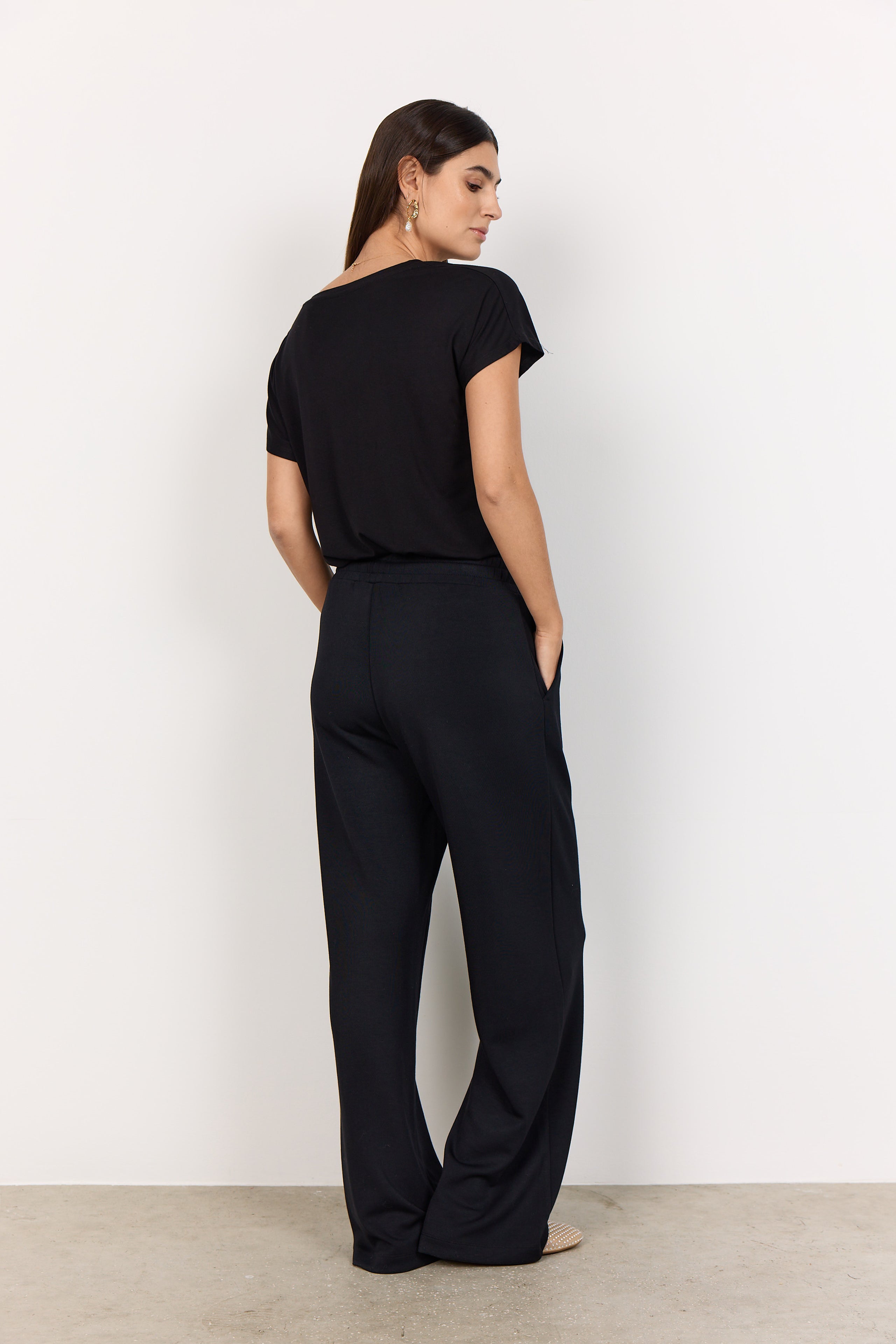 Banu Soft Pleated Drawstring Pant