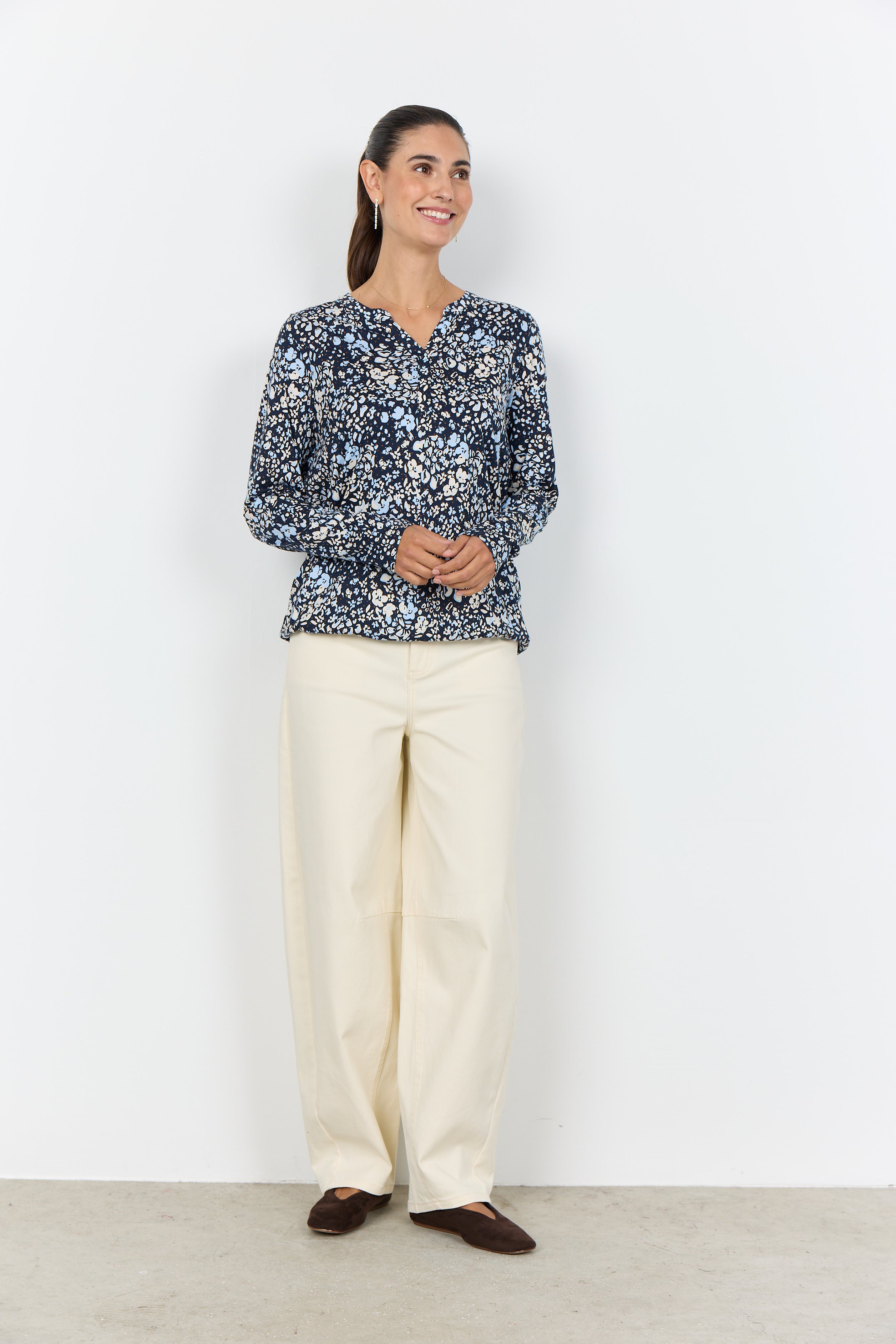 Felicity V-Neck Floral Print Blouse