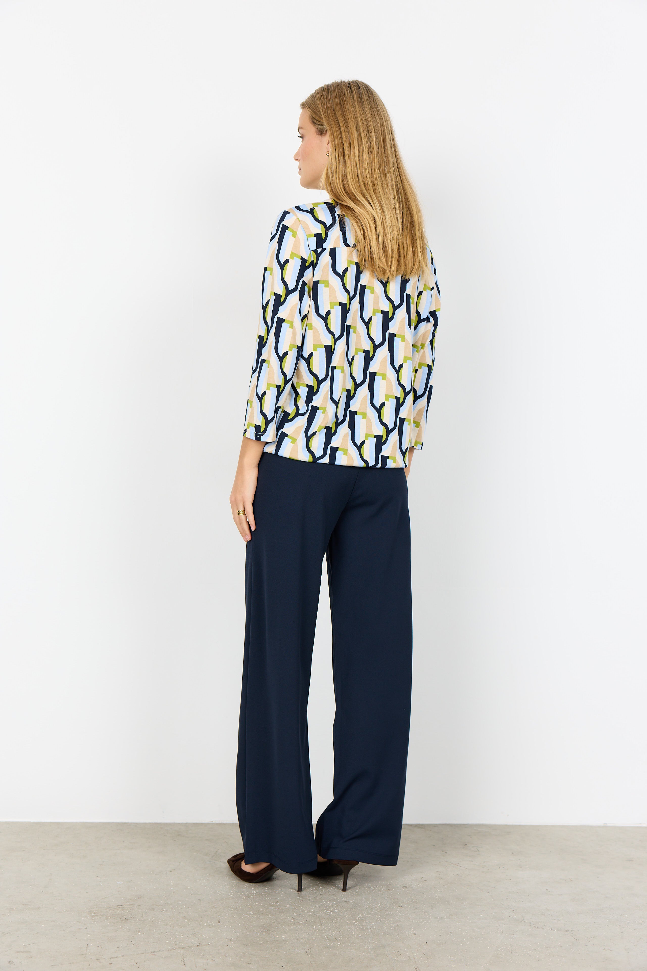 Felicity 3/4 Sleeve Abstract Blouse