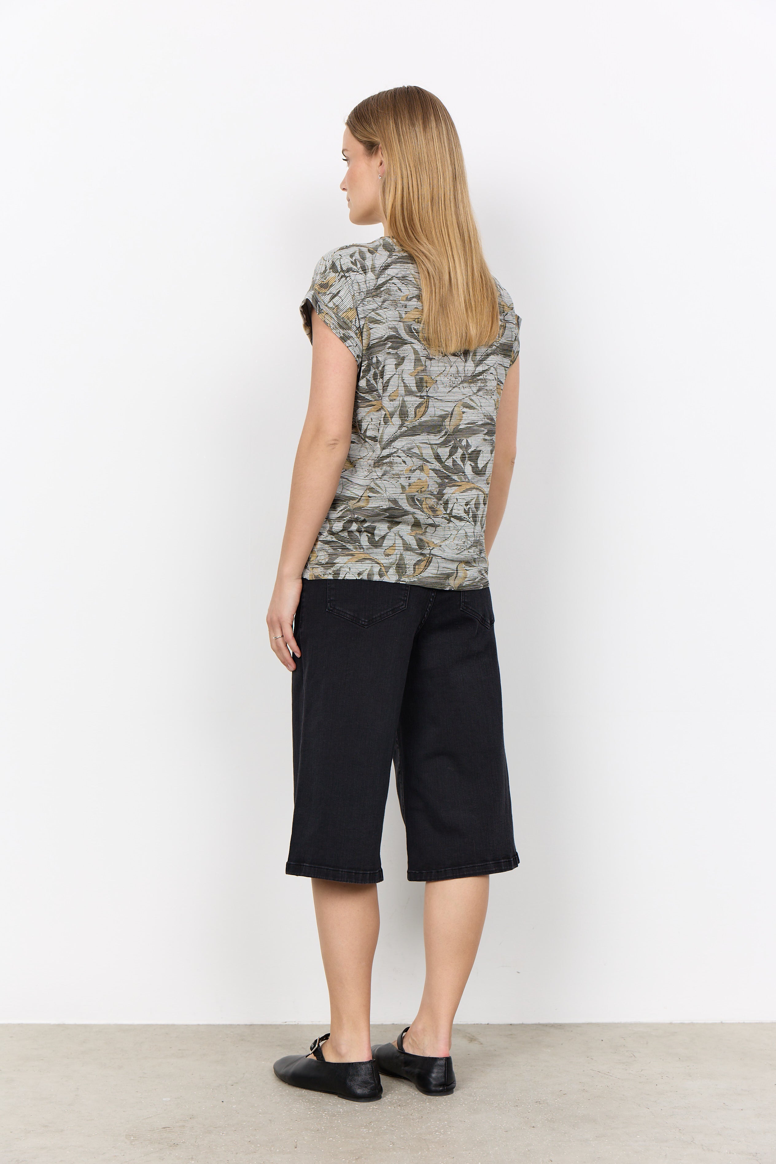 Galina Abstract Print Short Sleeve Shirt