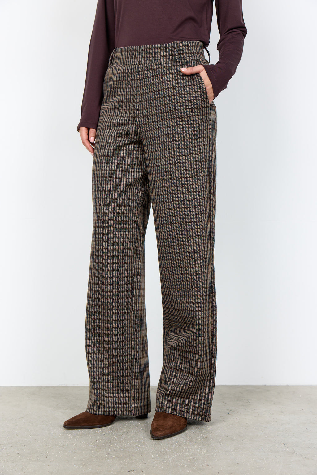 Hekla Wide Leg Plaid Print Trousers