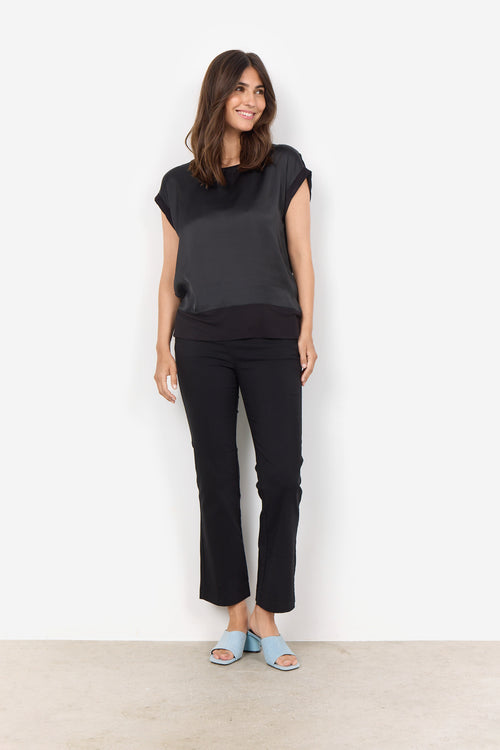 Thilde Satin Base Top
