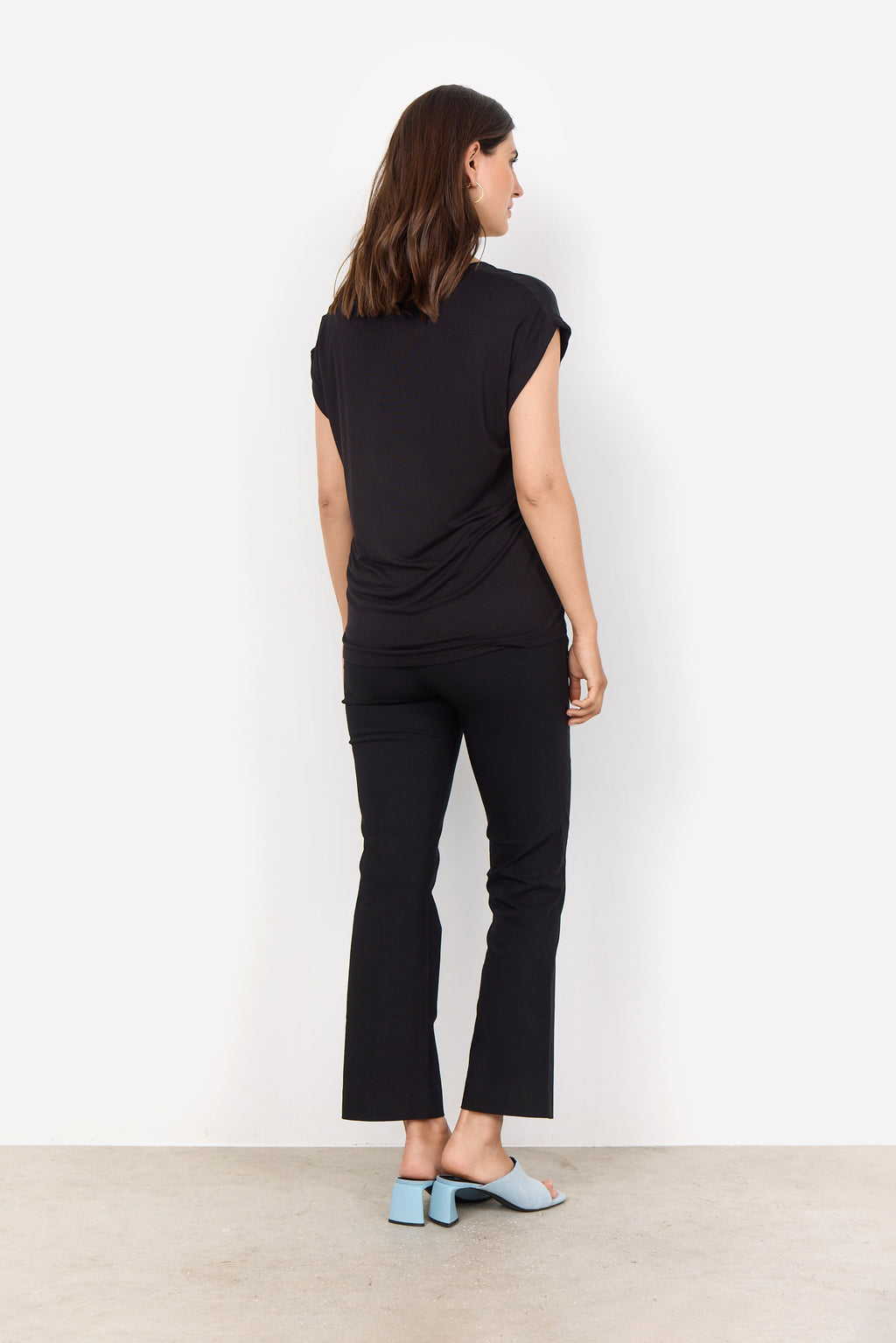 Thilde Satin Base Top