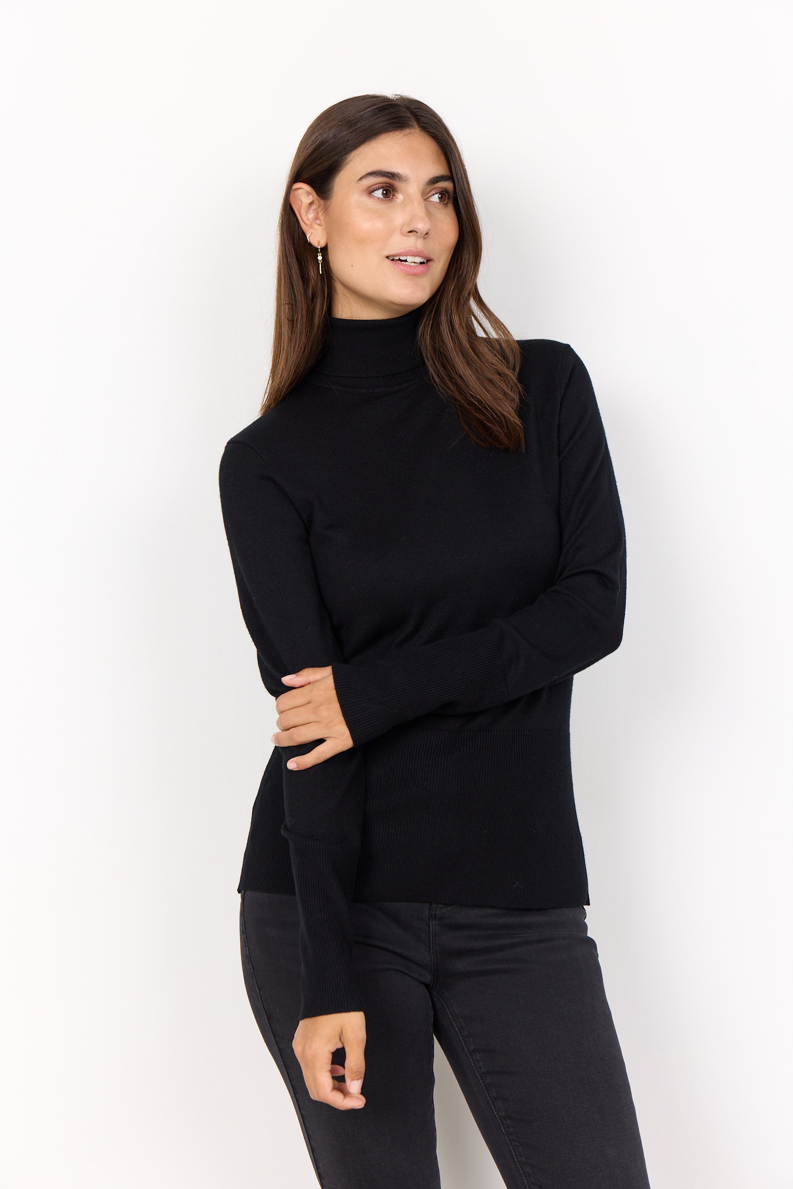 Dollie Knit Ribbed Turtleneck
