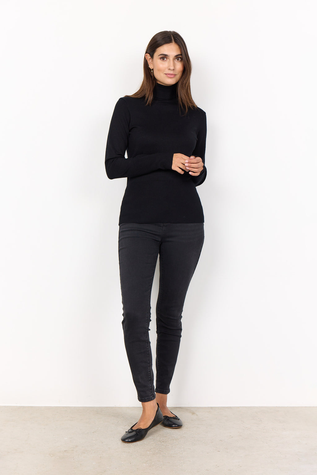 Dollie Knit Ribbed Turtleneck