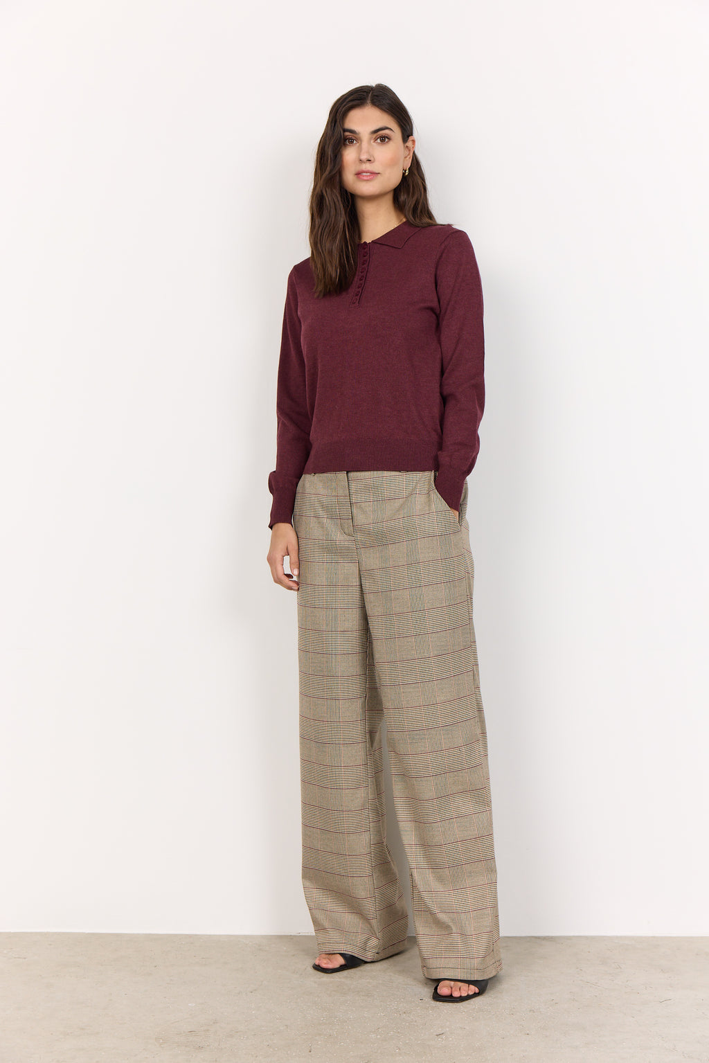 Dollie Collar Button Up Pullover