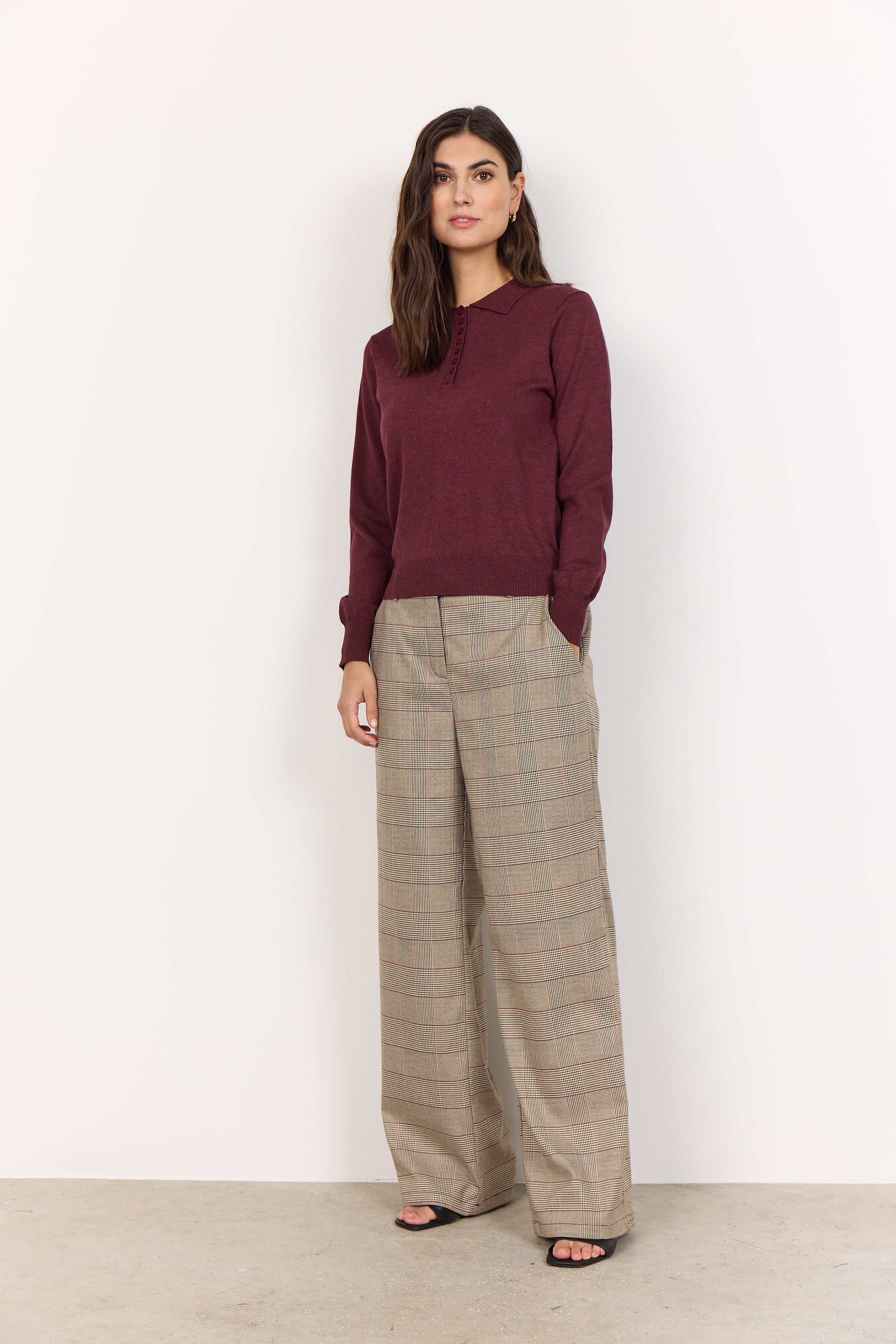 Dollie Collar Button Up Pullover