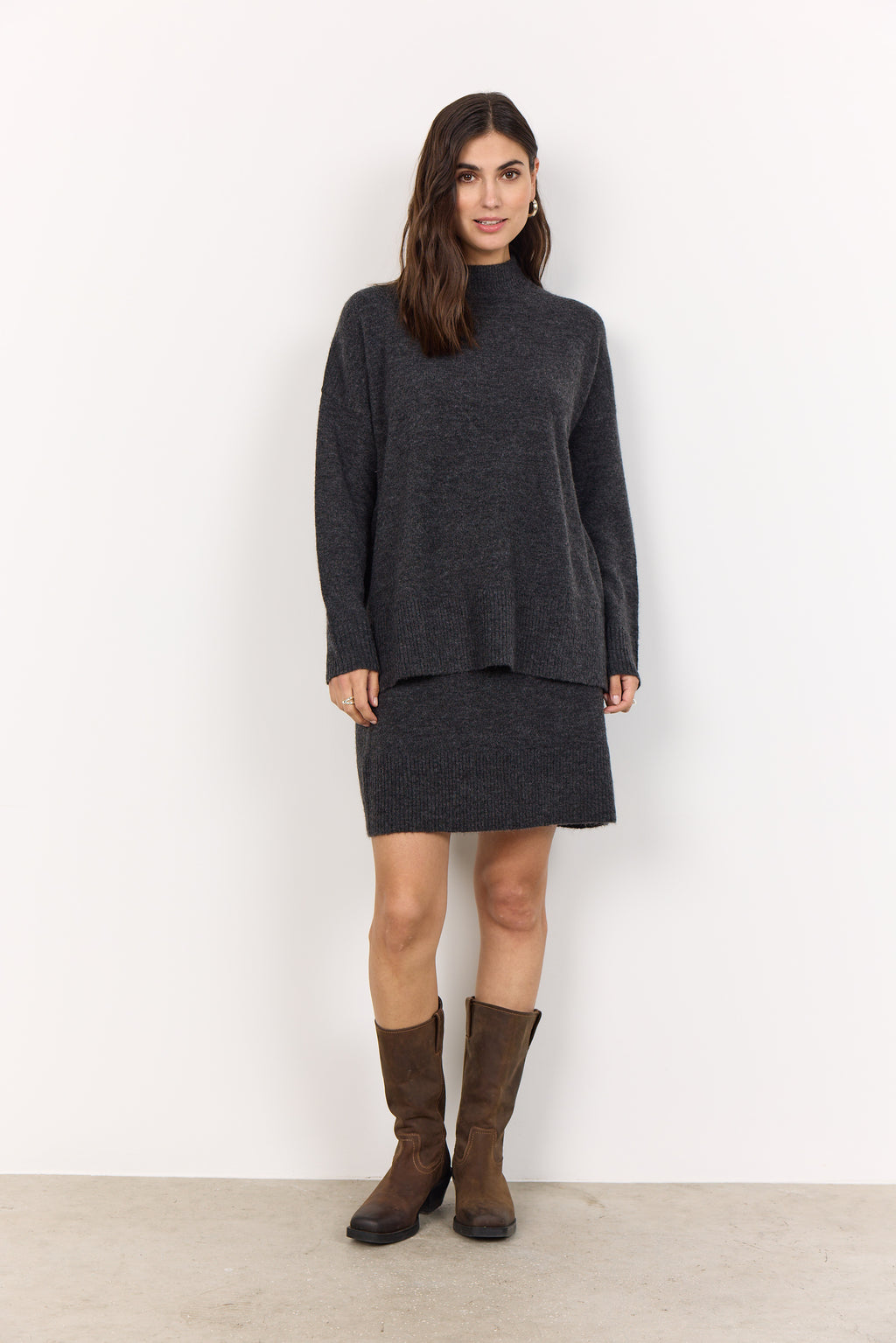 Nessie Relaxed Mock Neck Pullover