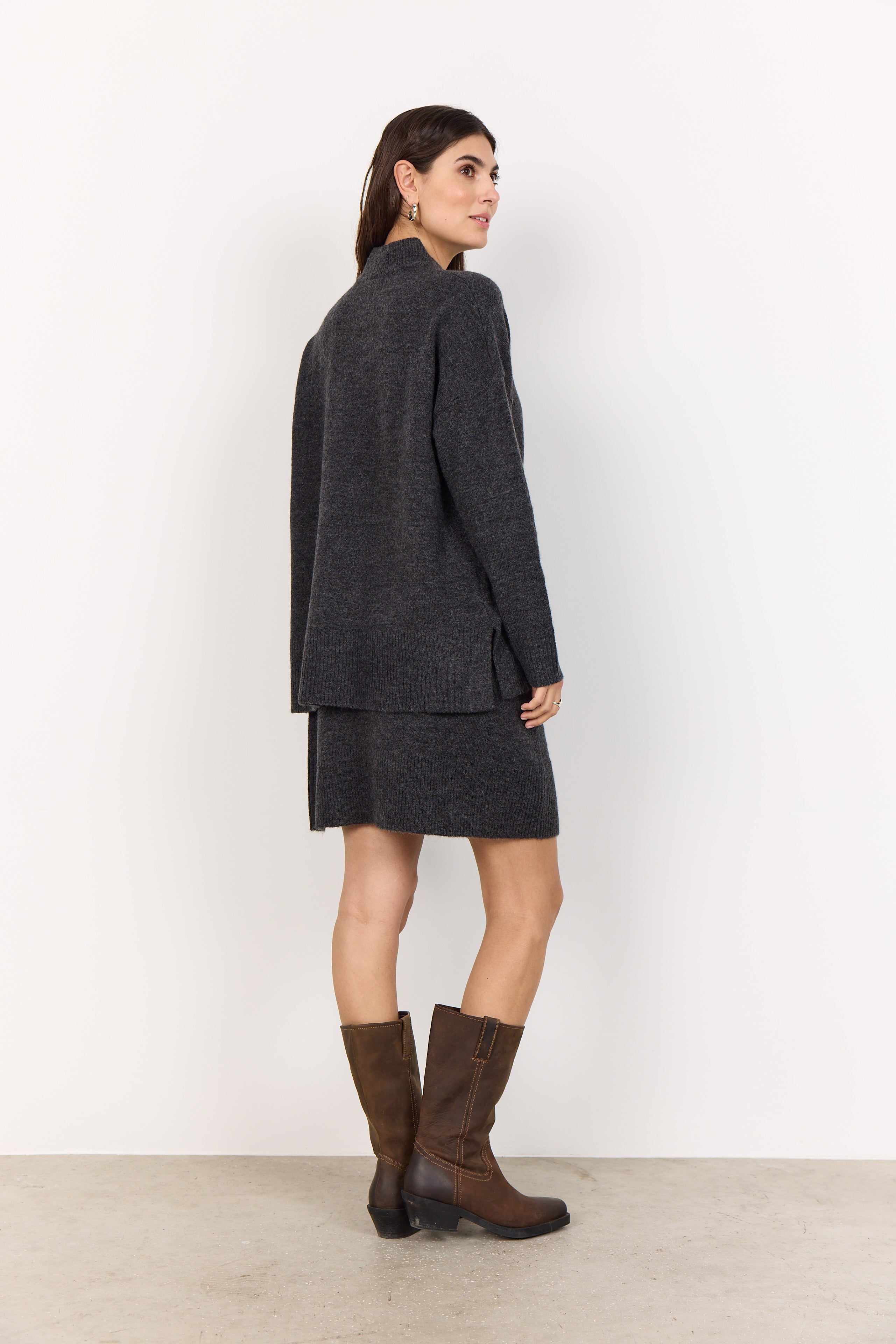 Nessie Relaxed Mock Neck Pullover