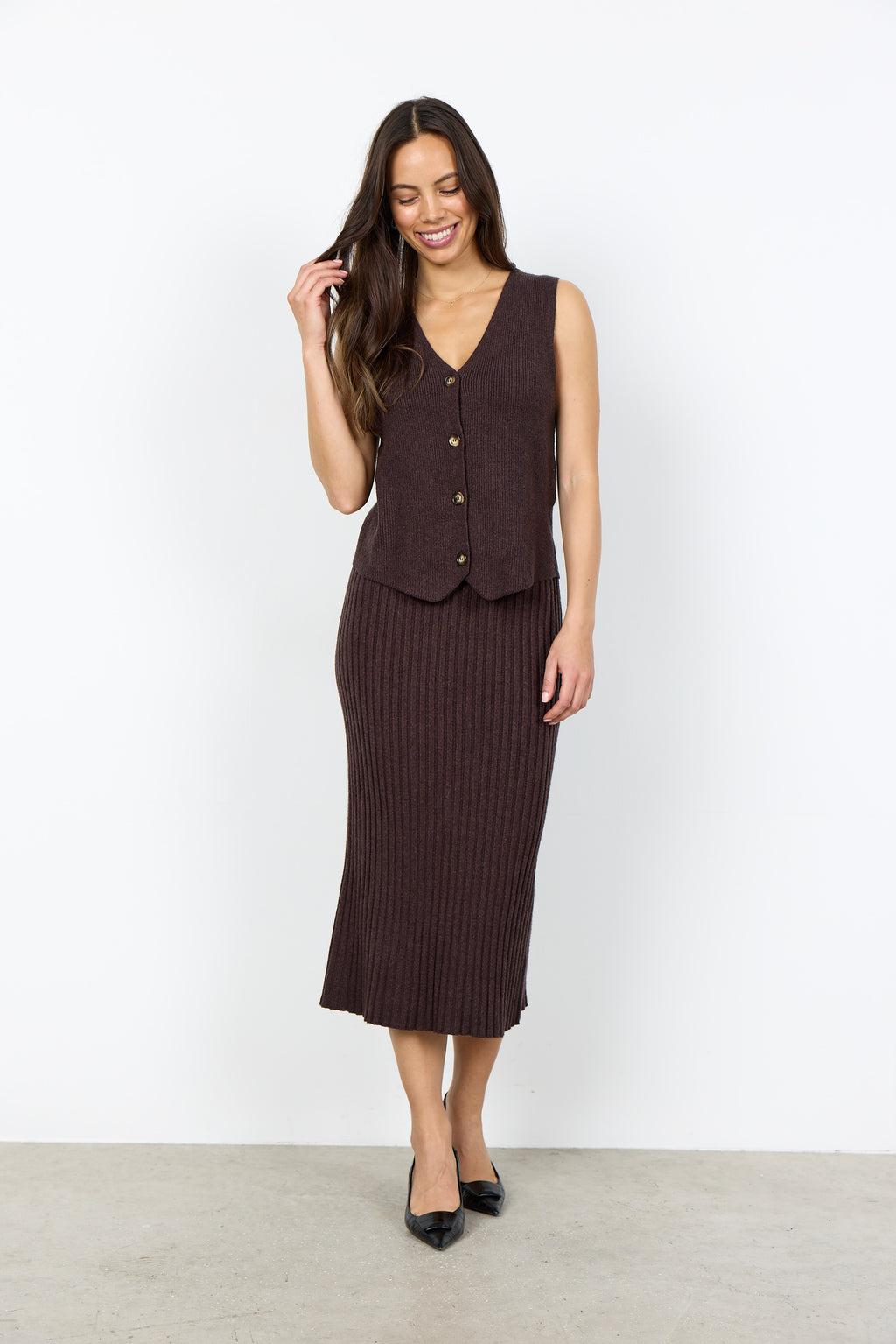 Kanita Ribbed Knit Midi Skirt