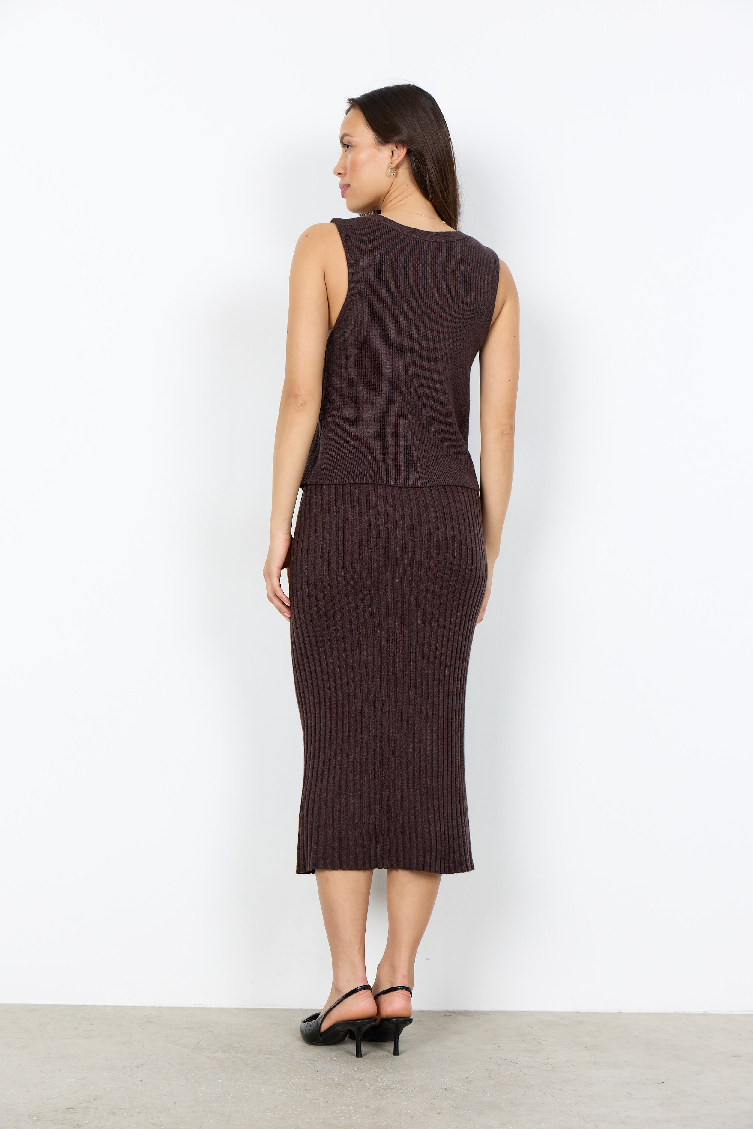 Kanita Ribbed Knit Midi Skirt