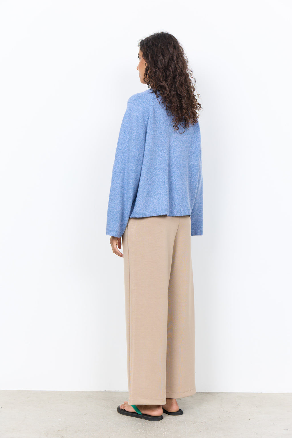 Orlean Relaxed Crewneck Pullover