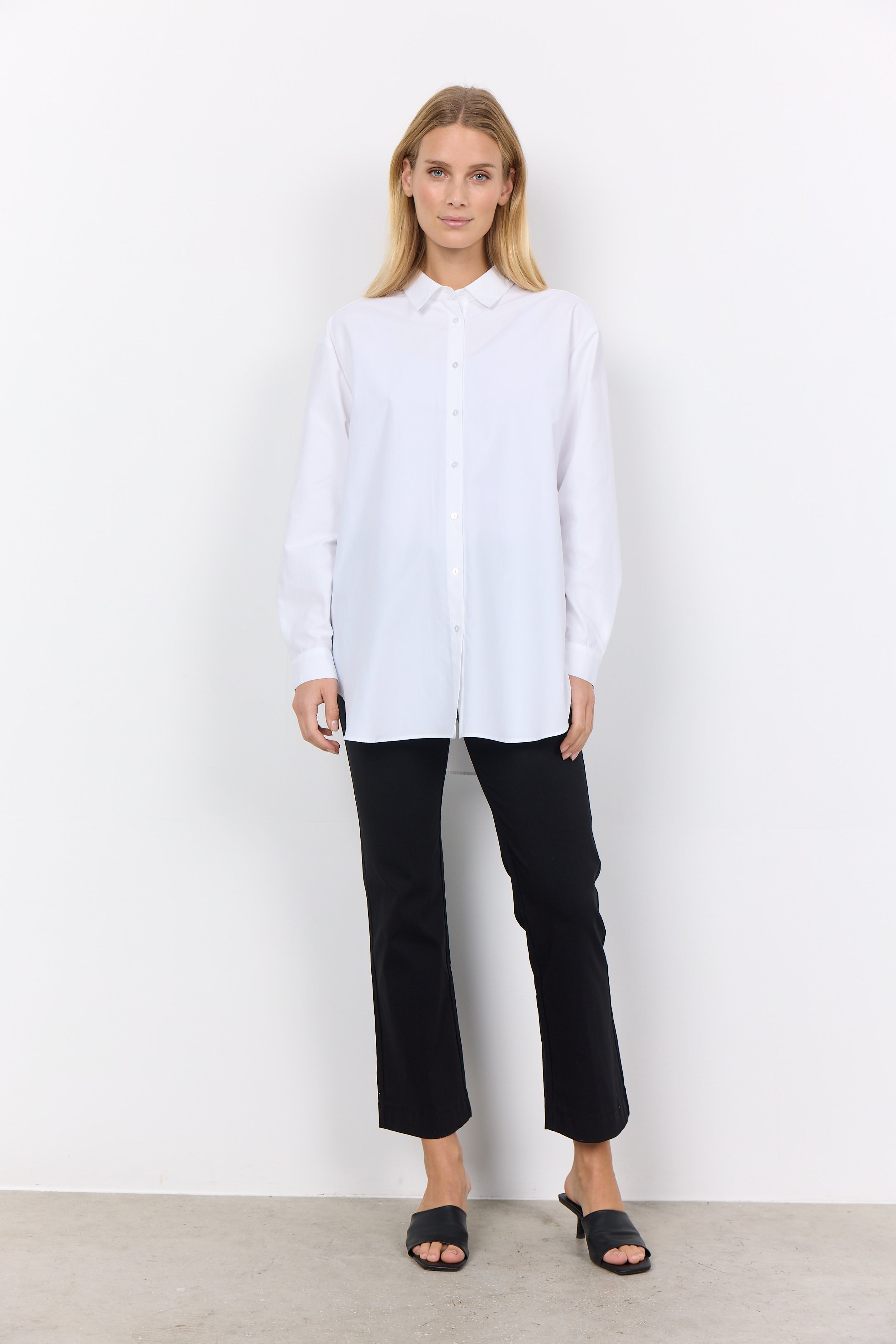 Netti Oversized Button-Up Shirt