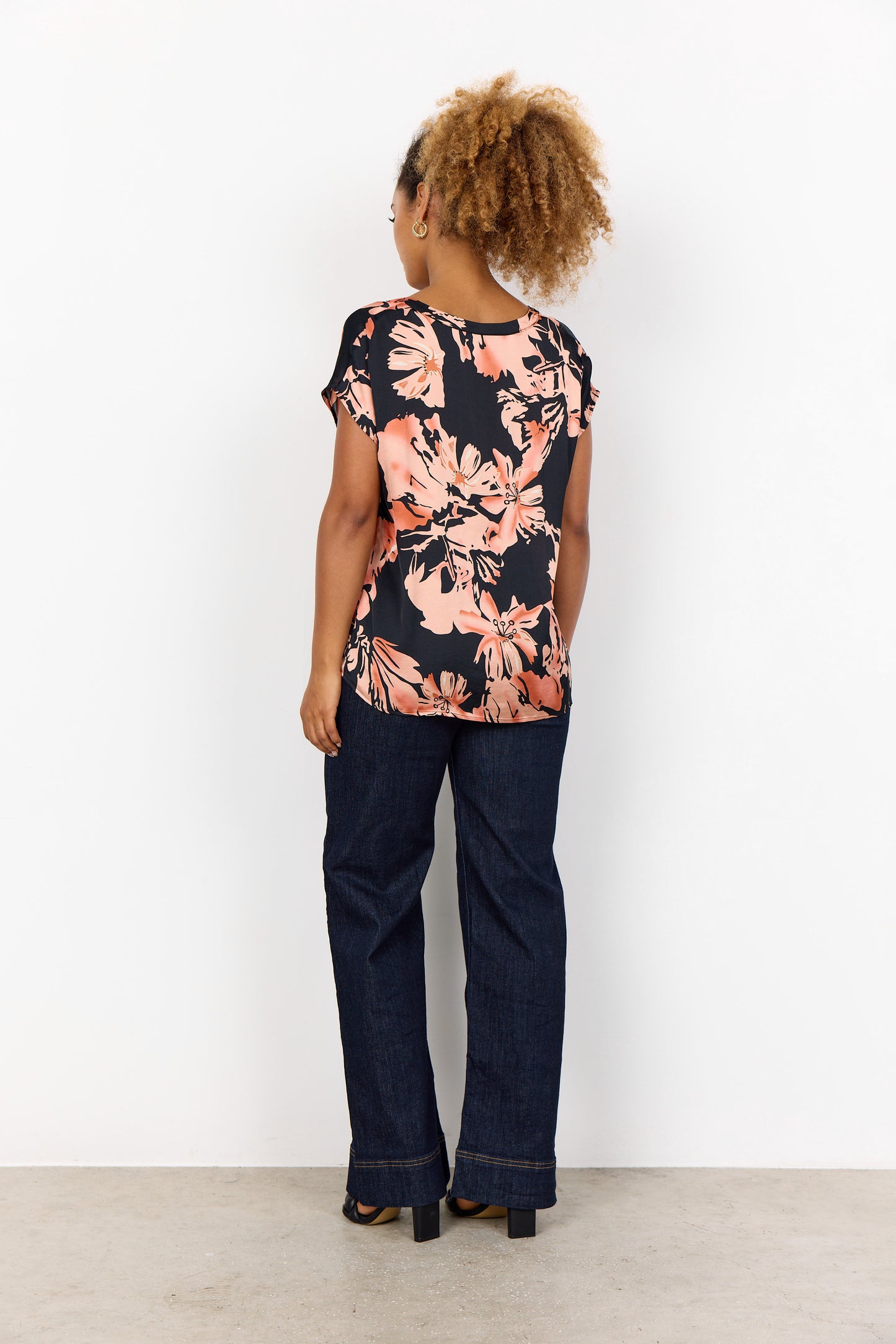 Peach V-Neck Floral Blouse