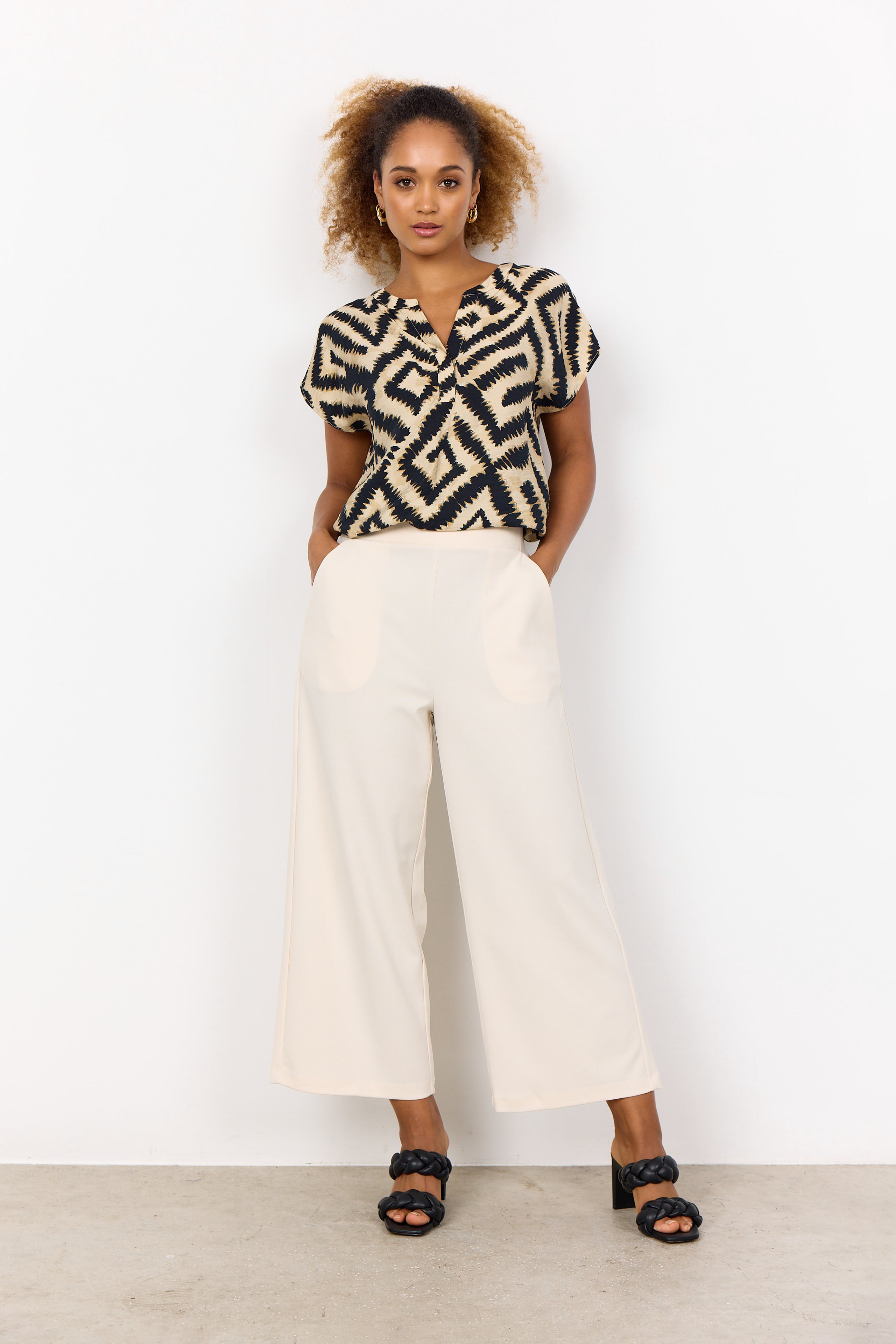 Pixi Geometric Print Blouse