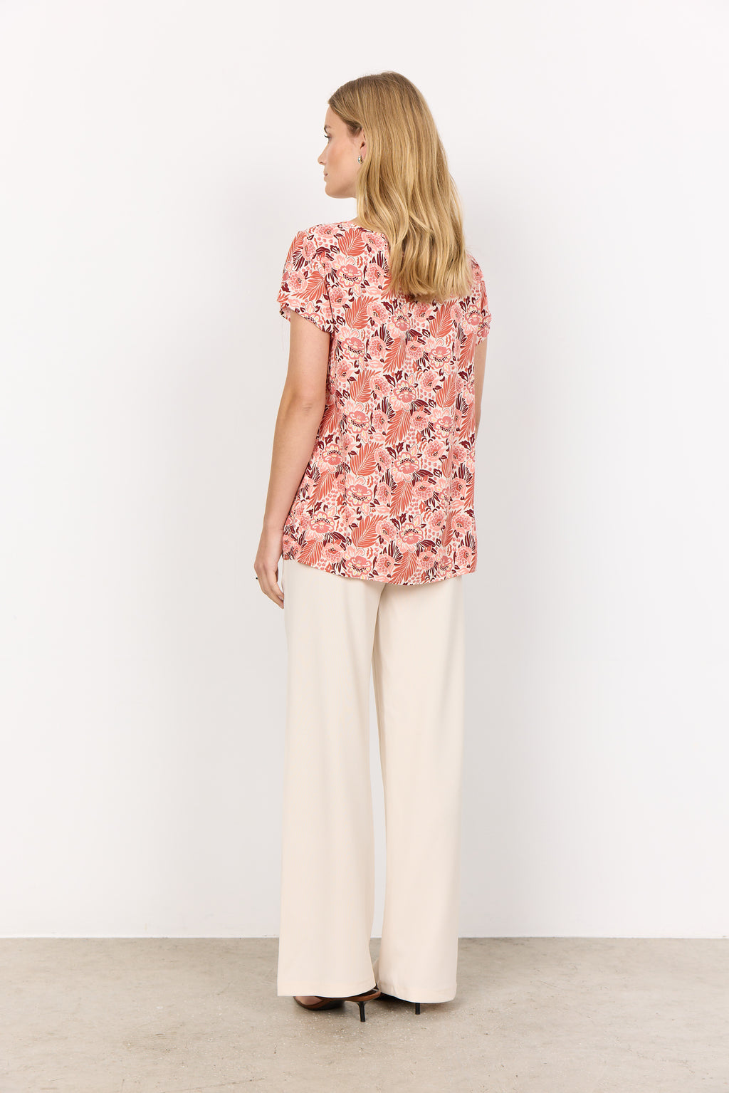 Pearl Short Sleeve Printed Blouse