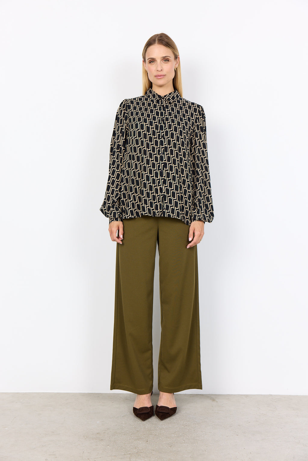 Varla Geometric Print Button Up Shirt