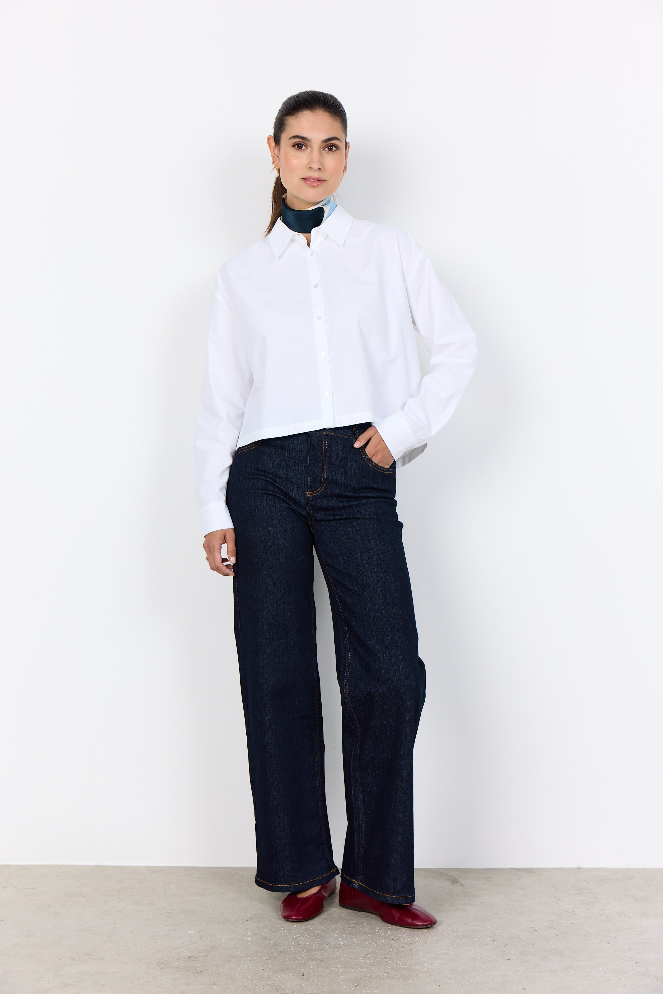 Netti Cropped Button-Down Shirt