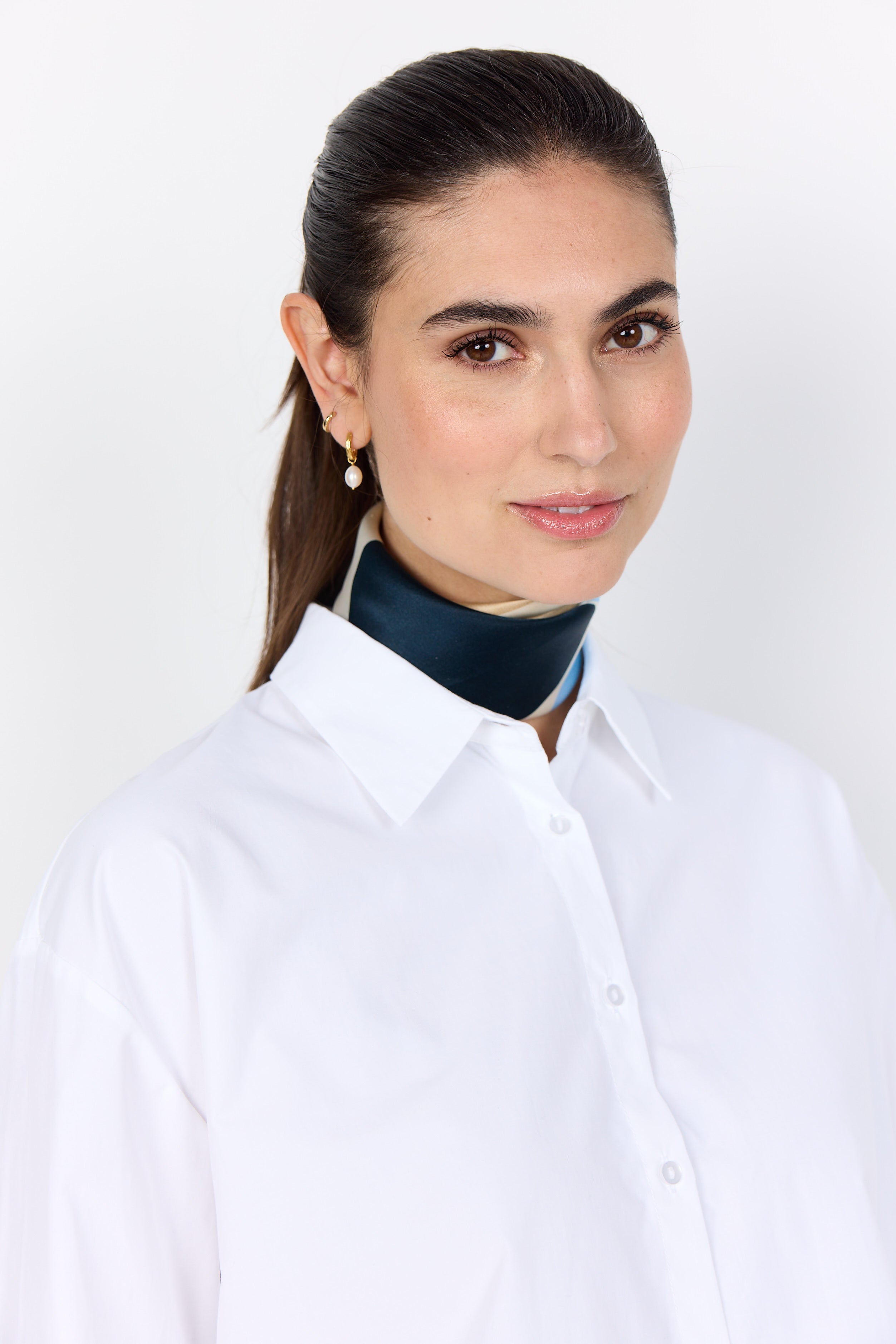 Netti Cropped Button-Down Shirt