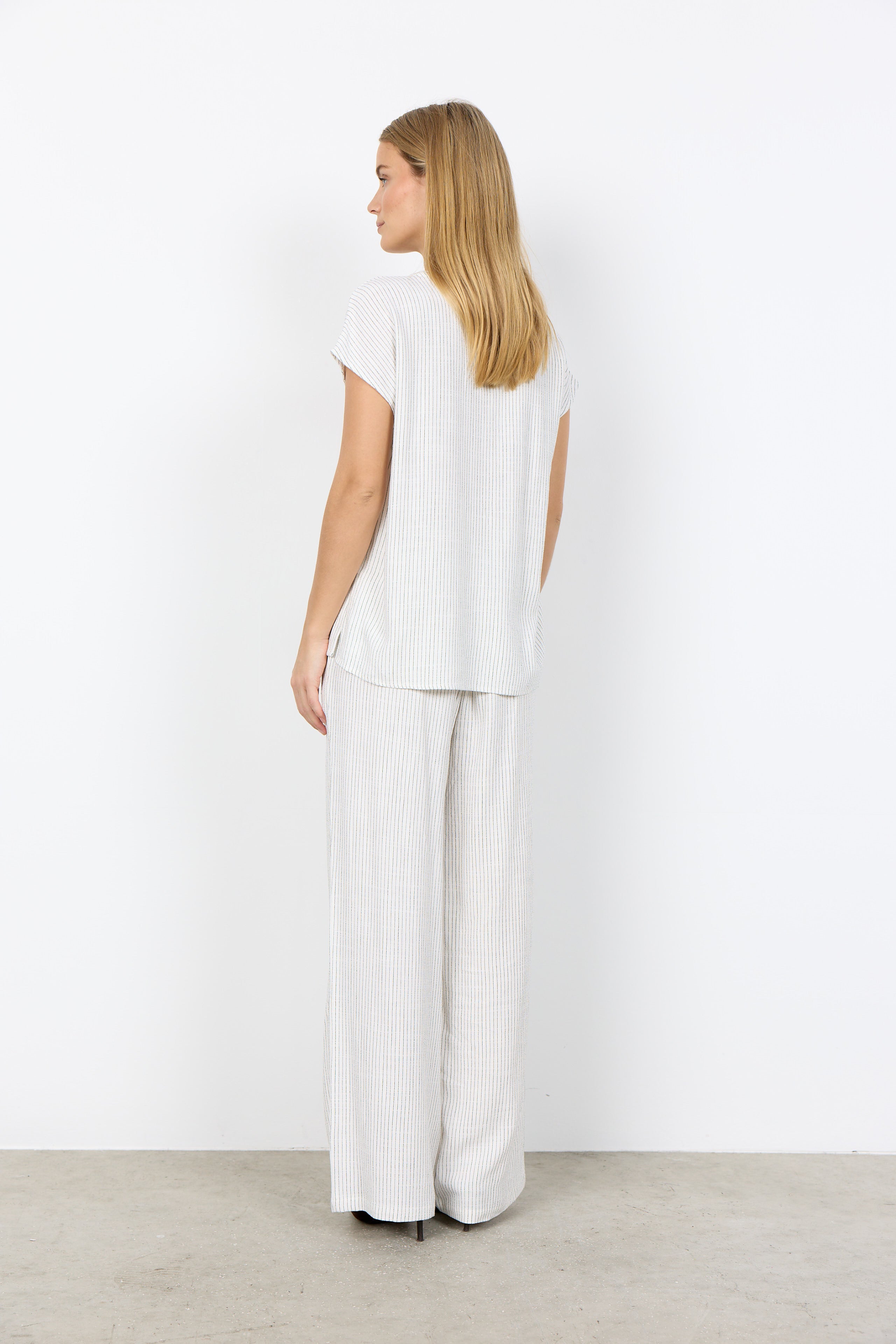 Cannie V-Neck Striped T-Shirt