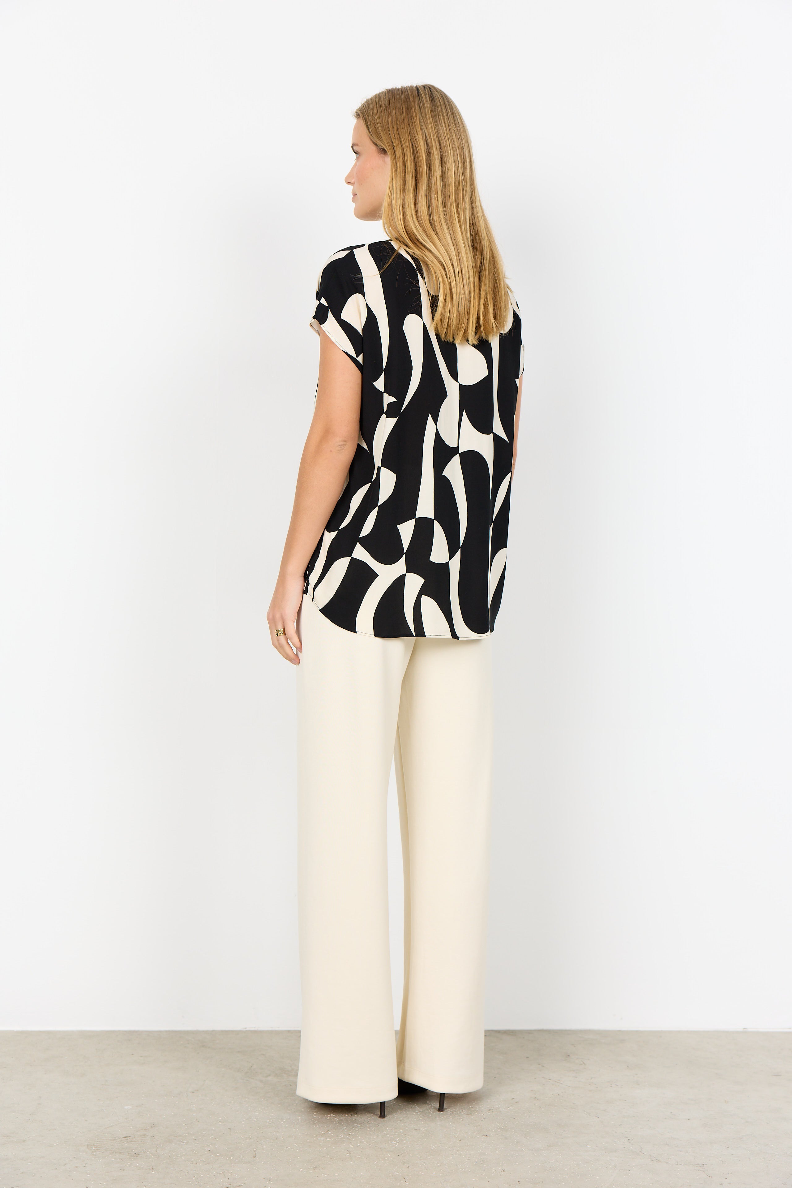 Chanise Geometric Blouse