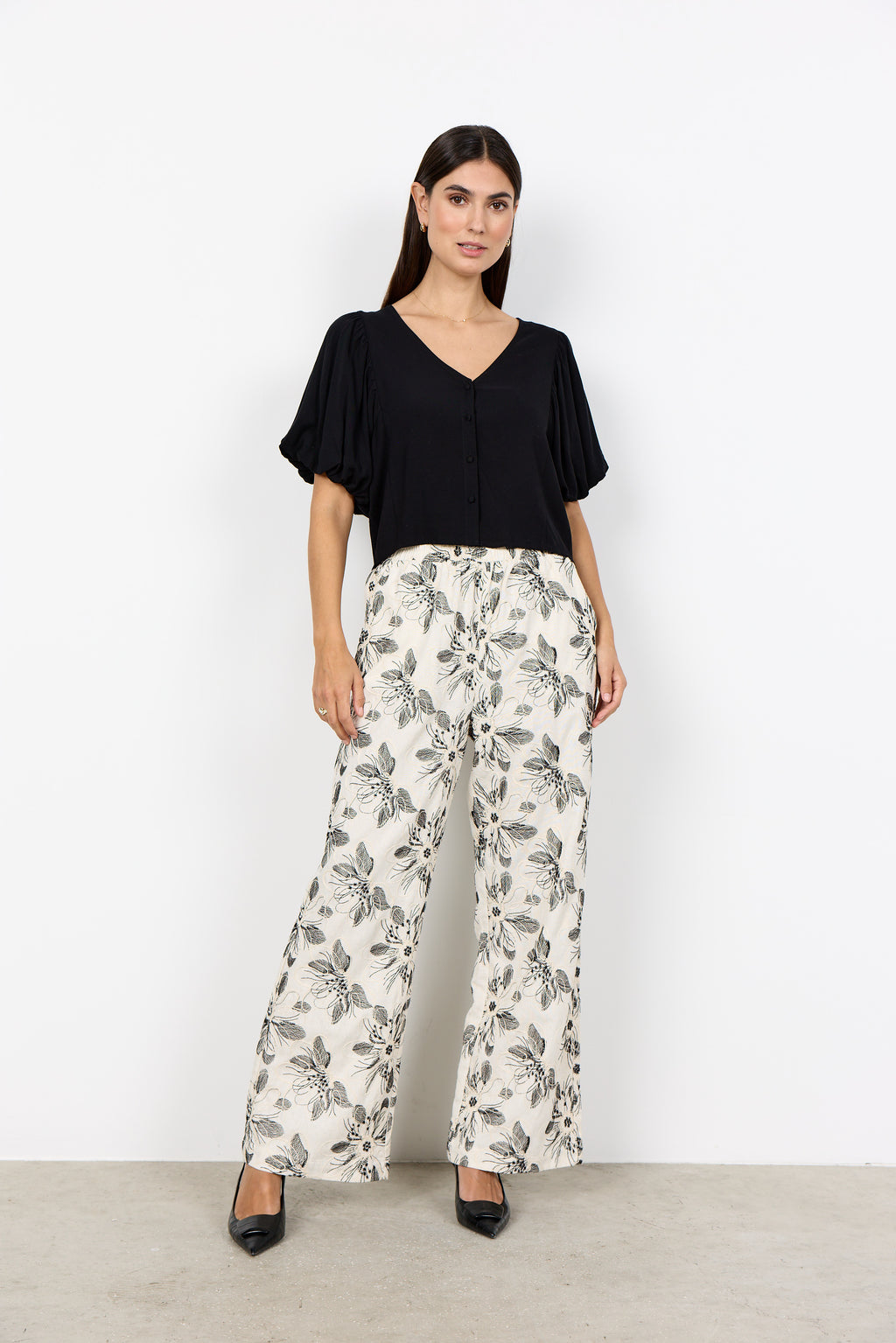 Radia Puff Sleeve Blouse