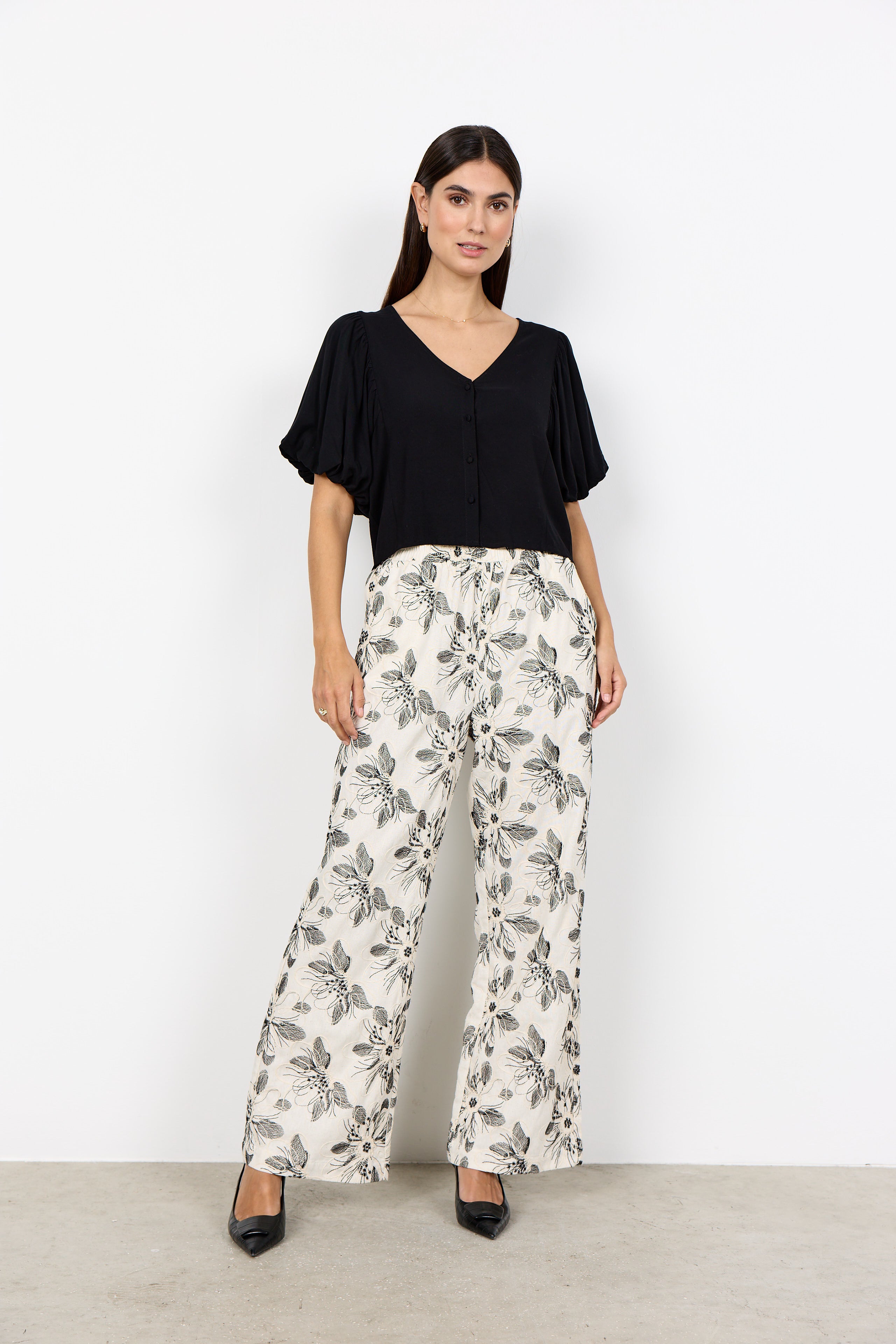 Radia Puff Sleeve Blouse