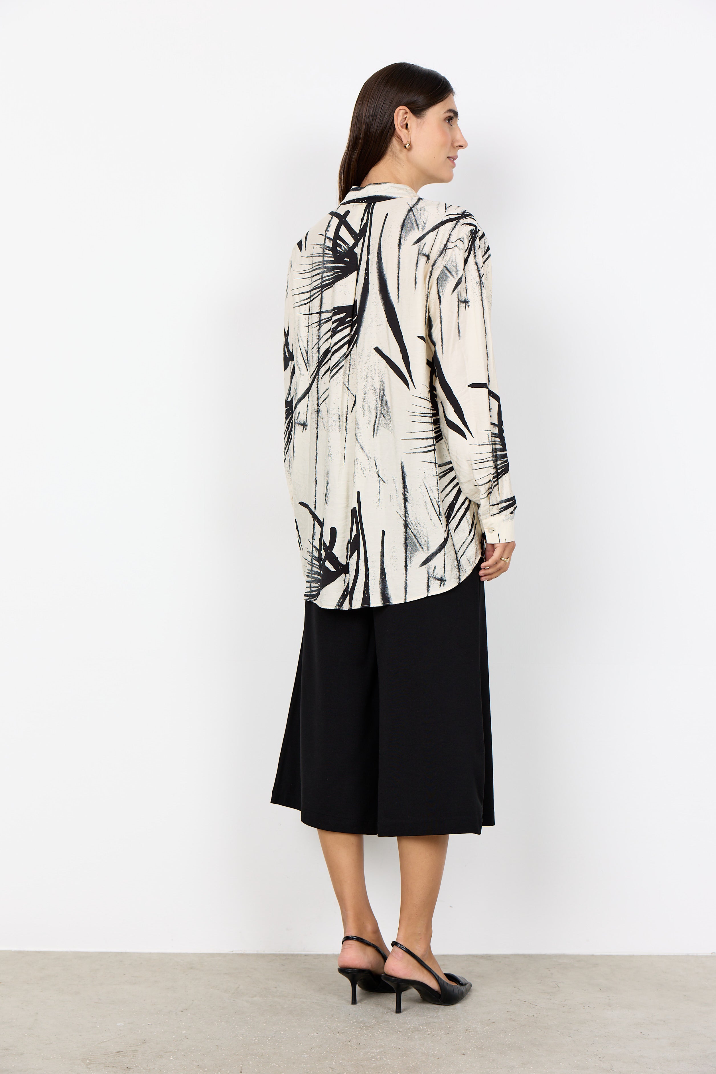 Gopi Button-Down Abstract Print Blouse