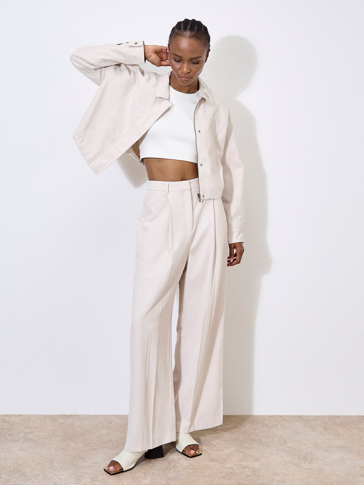 Soft Tailored Cropped Jacket