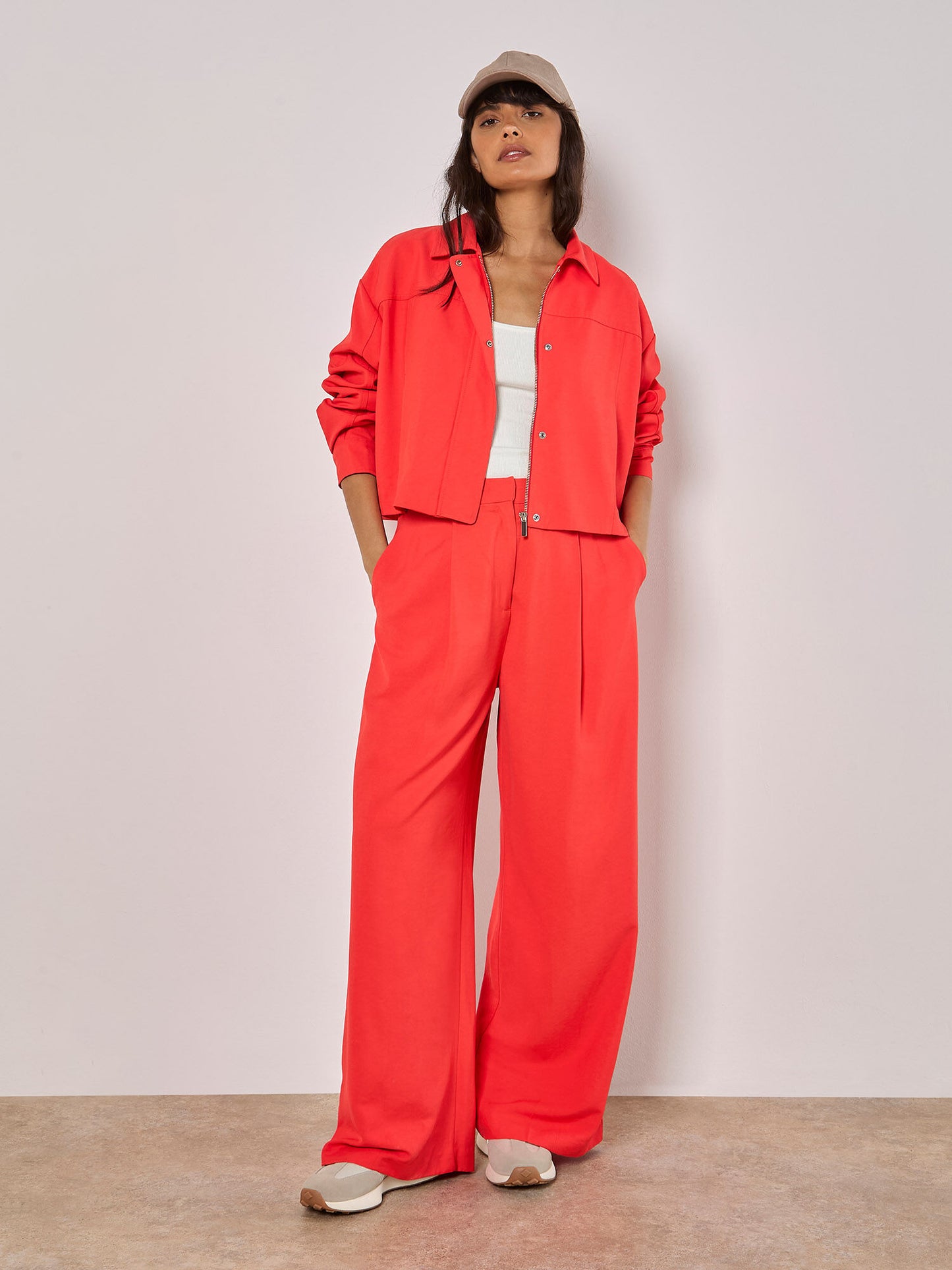 Soft Tailored Cropped Jacket