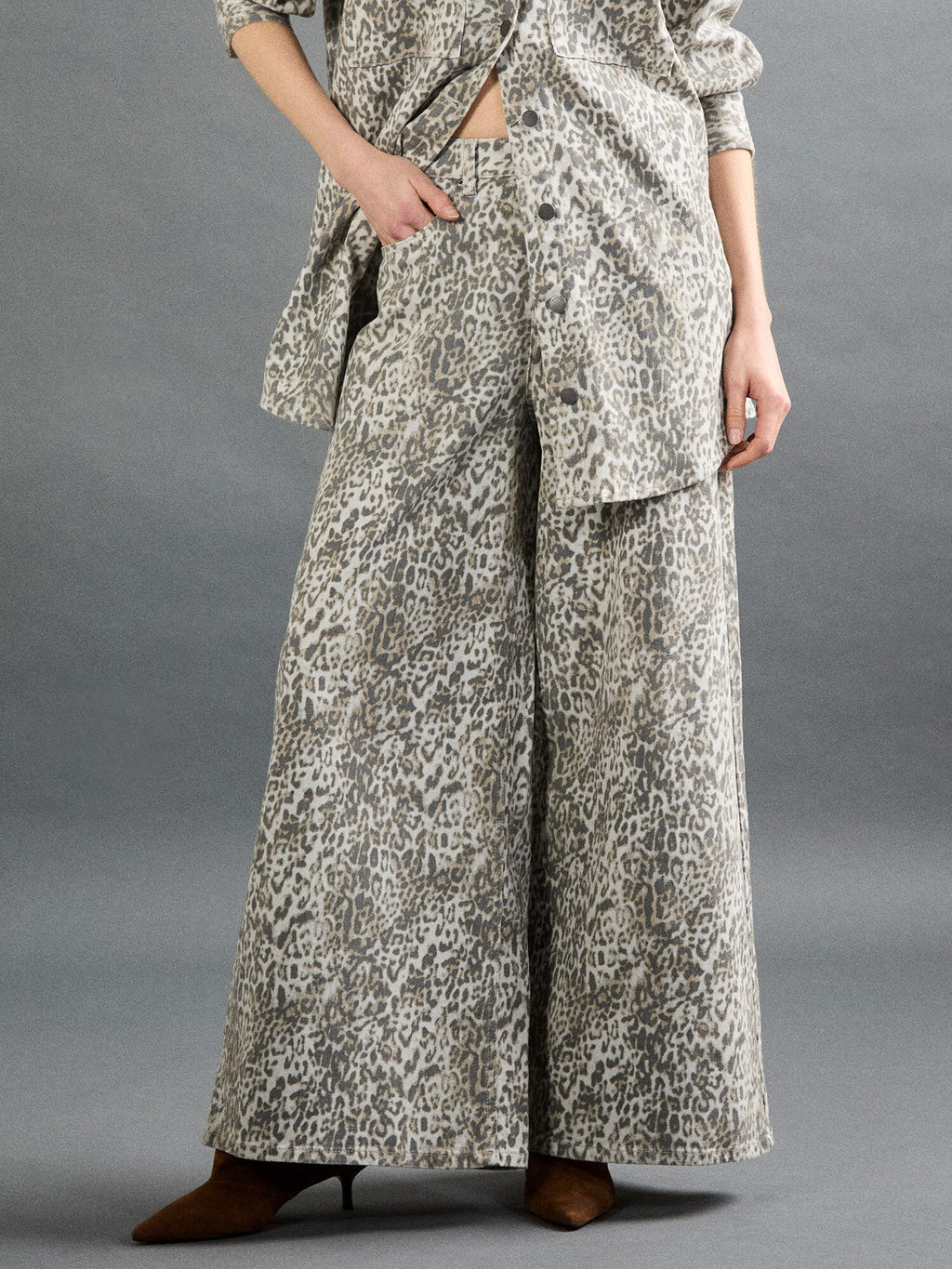 Zimi Leopard Print Jeans