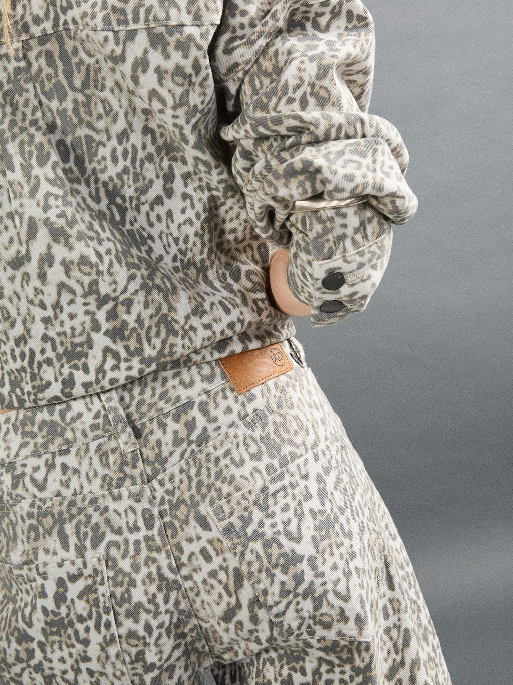 Zimi Leopard Print Jeans