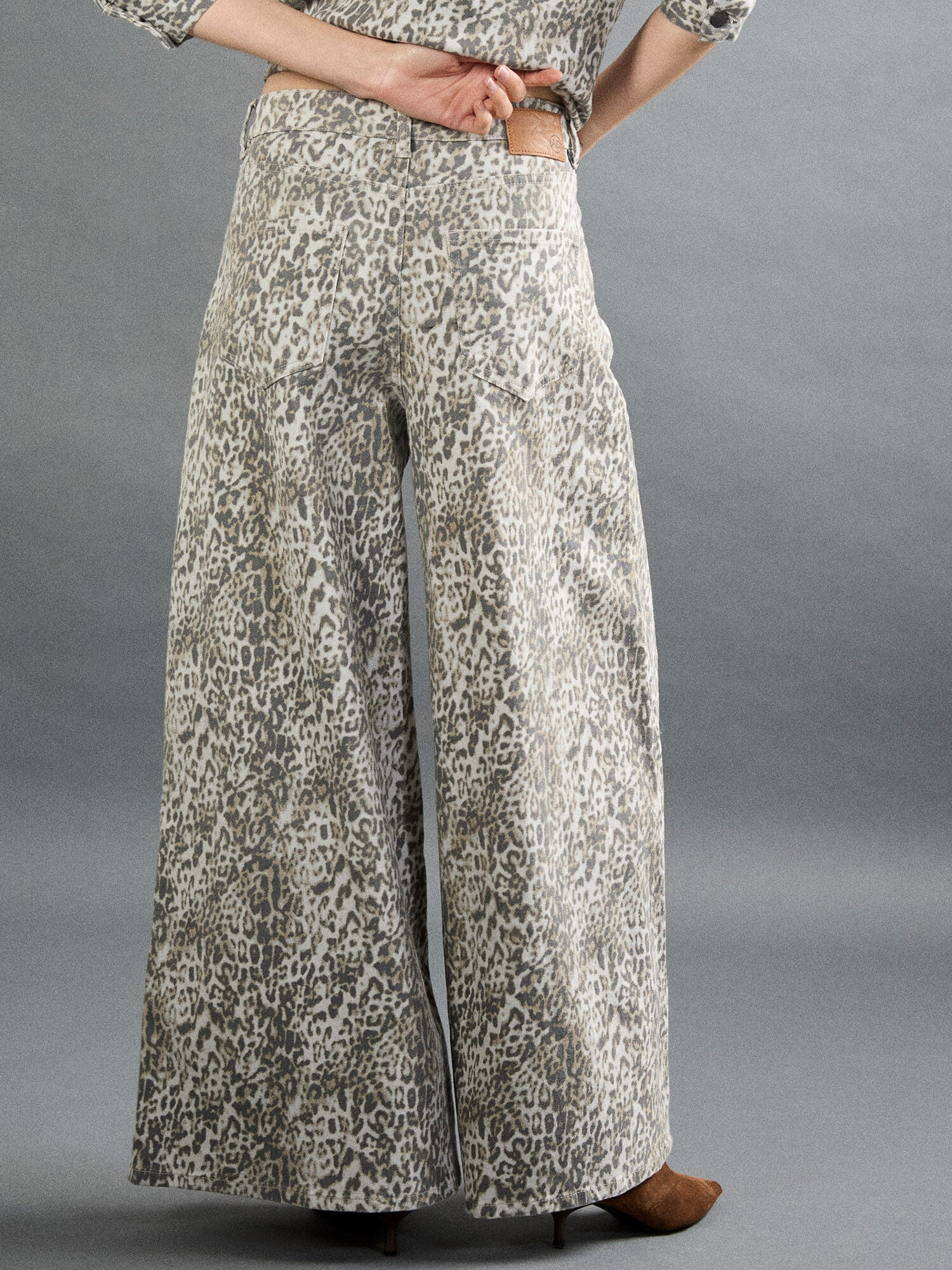 Zimi Leopard Print Jeans