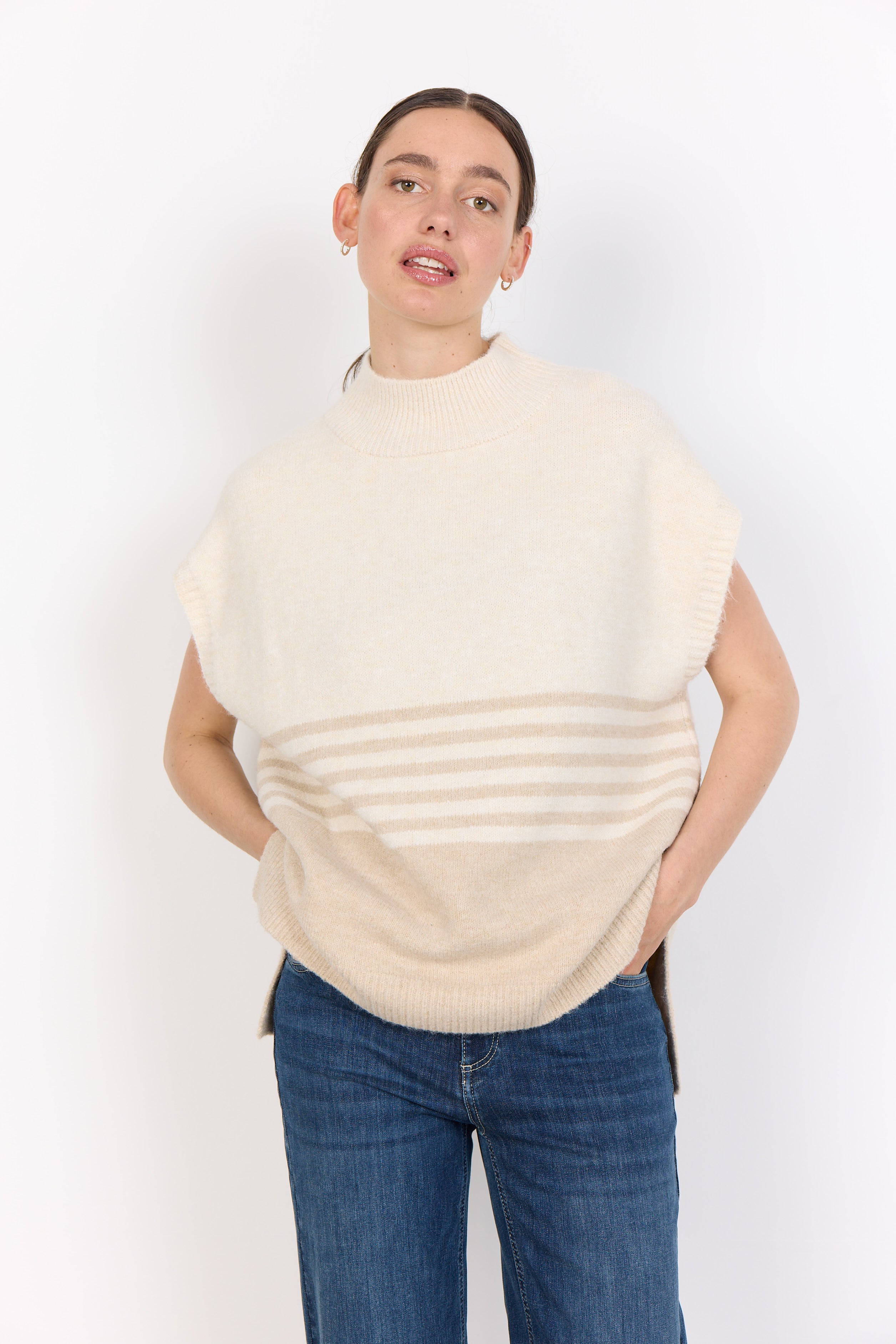 Selvi Striped Oversized Sweater Vest