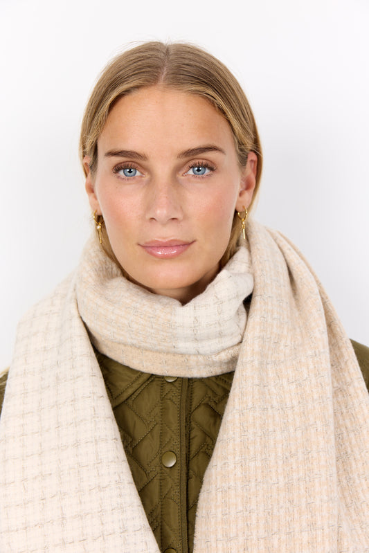 Vilhelma Textured Tassel Scarf