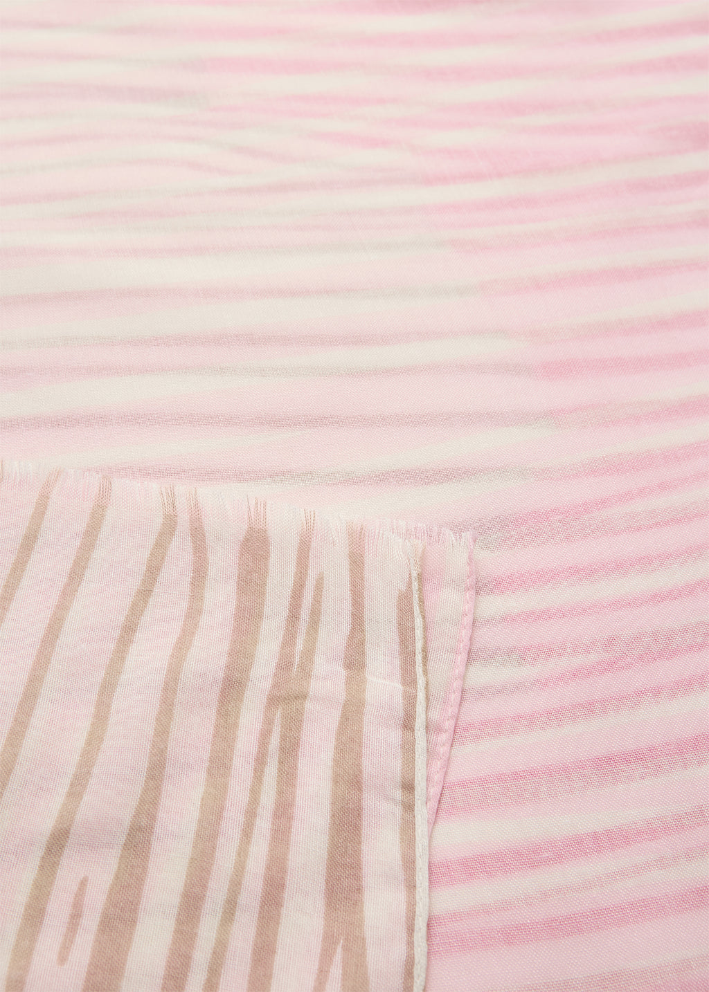 Canina Striped Pattern Scarf