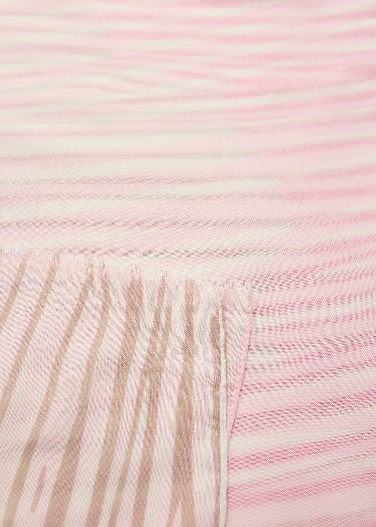 Canina Striped Pattern Scarf