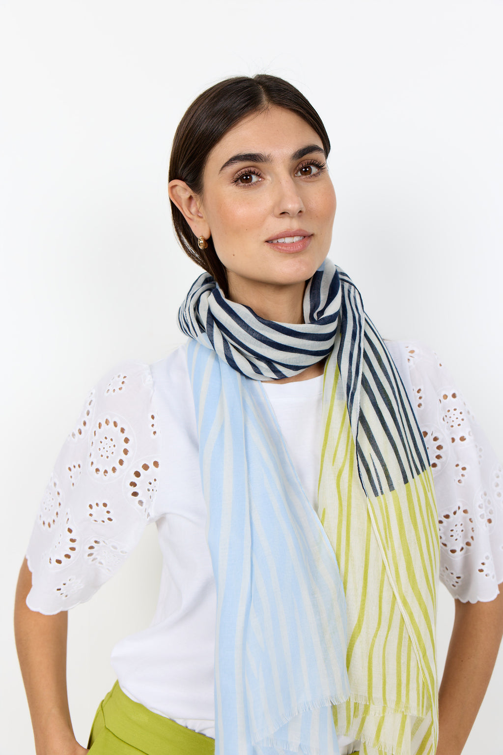 Canina Striped Pattern Scarf