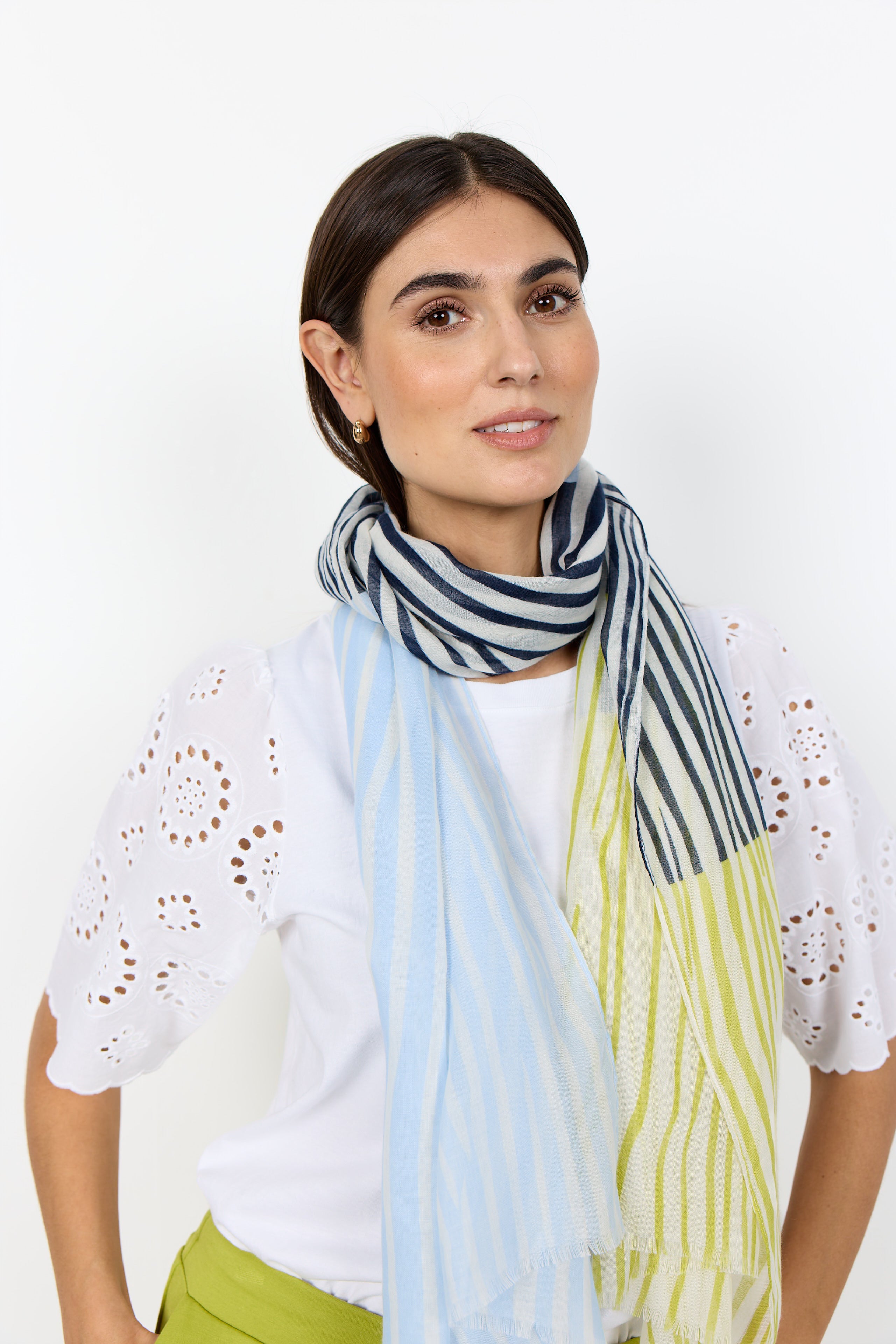 Canina Striped Pattern Scarf