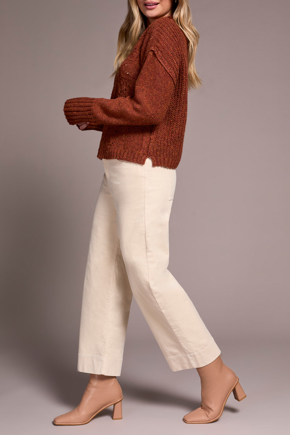 Crew Neck Sweater with Puff Sleeve