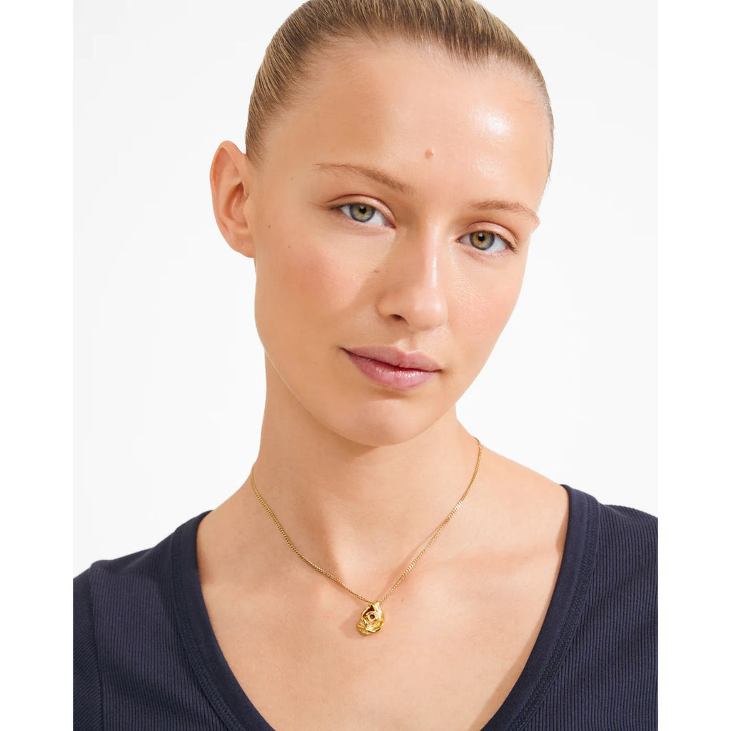 Riyan Rose Pendant Necklace