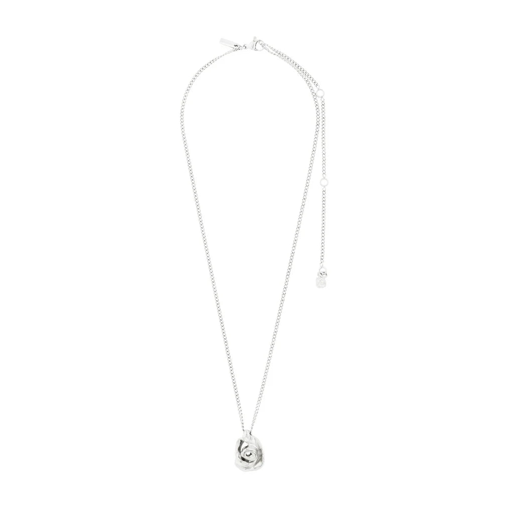 Riyan Rose Pendant Necklace