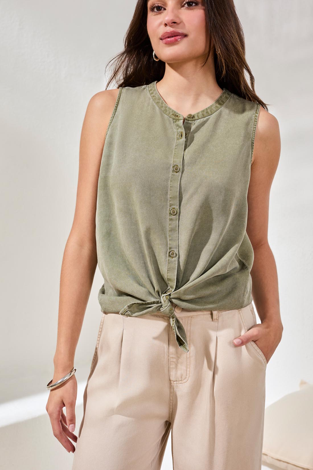 Flowy Sleeveless Button Front Blouse