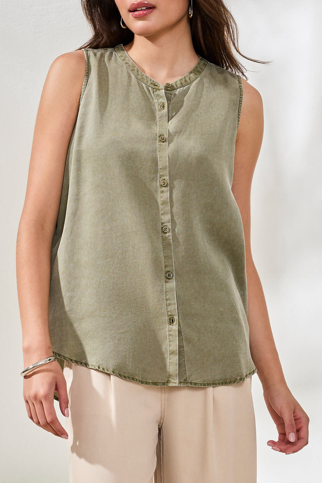 Flowy Sleeveless Button Front Blouse
