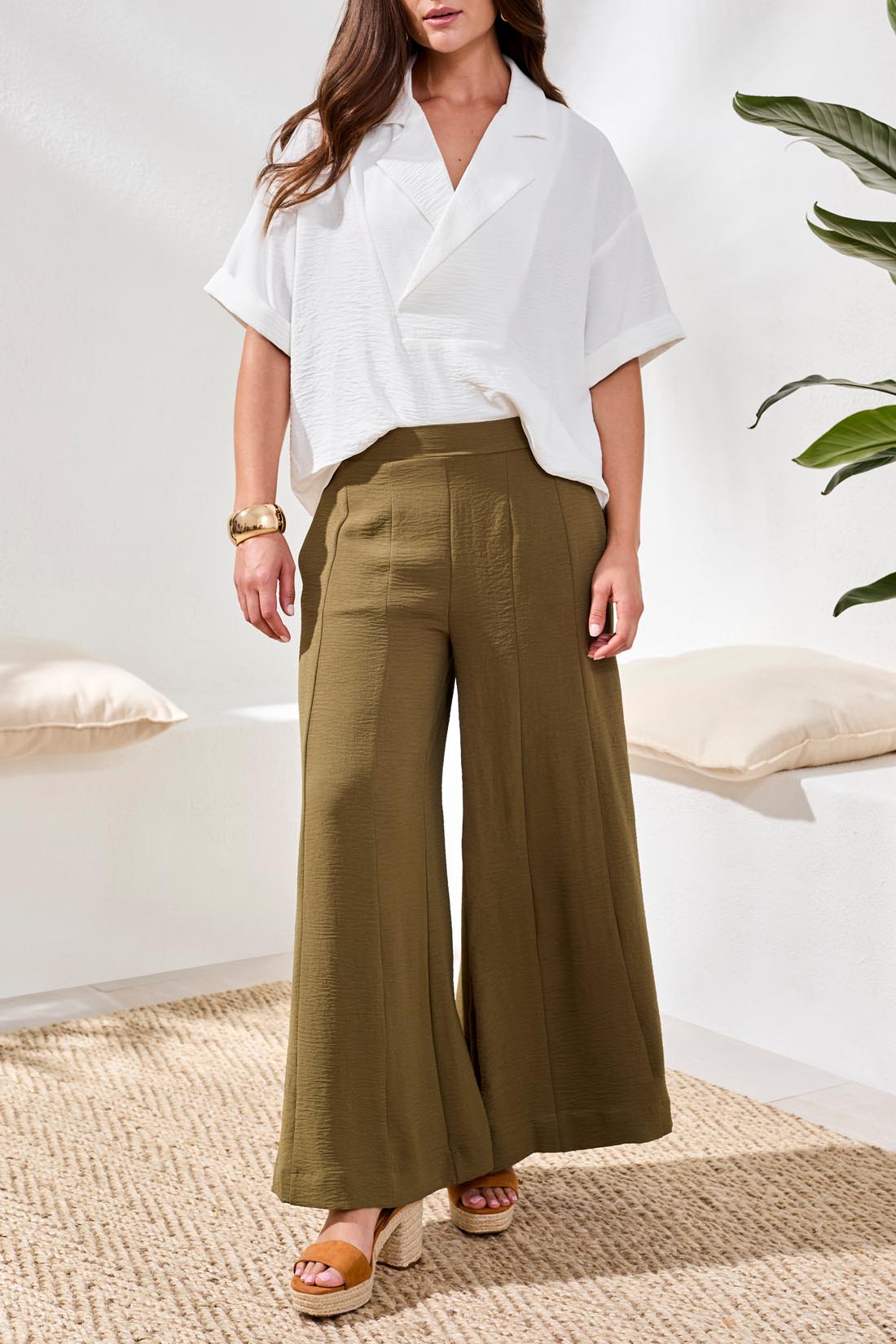 Wide Leg Flowy Pant