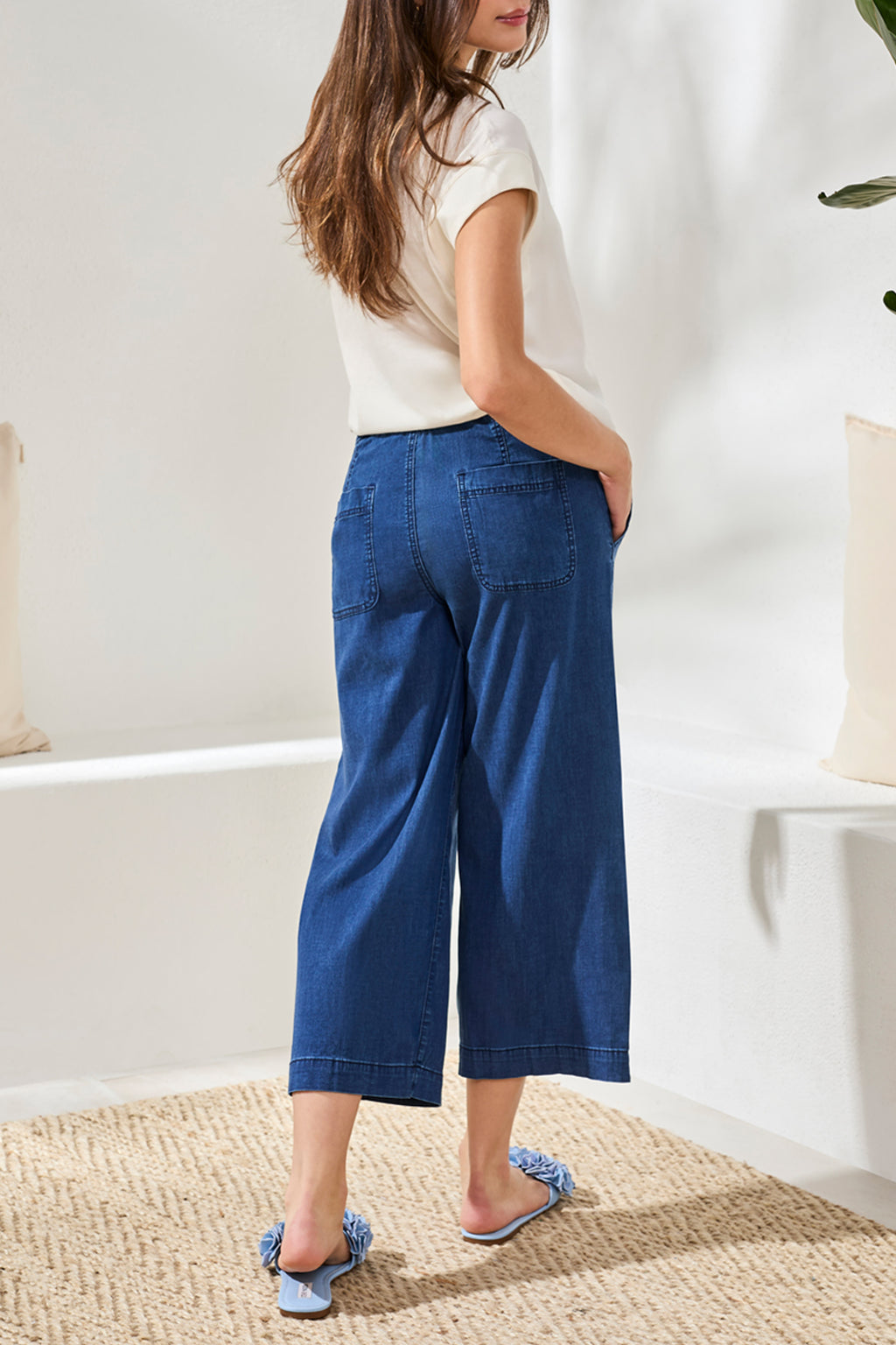 Audrey Wide Leg Cropped Jogger