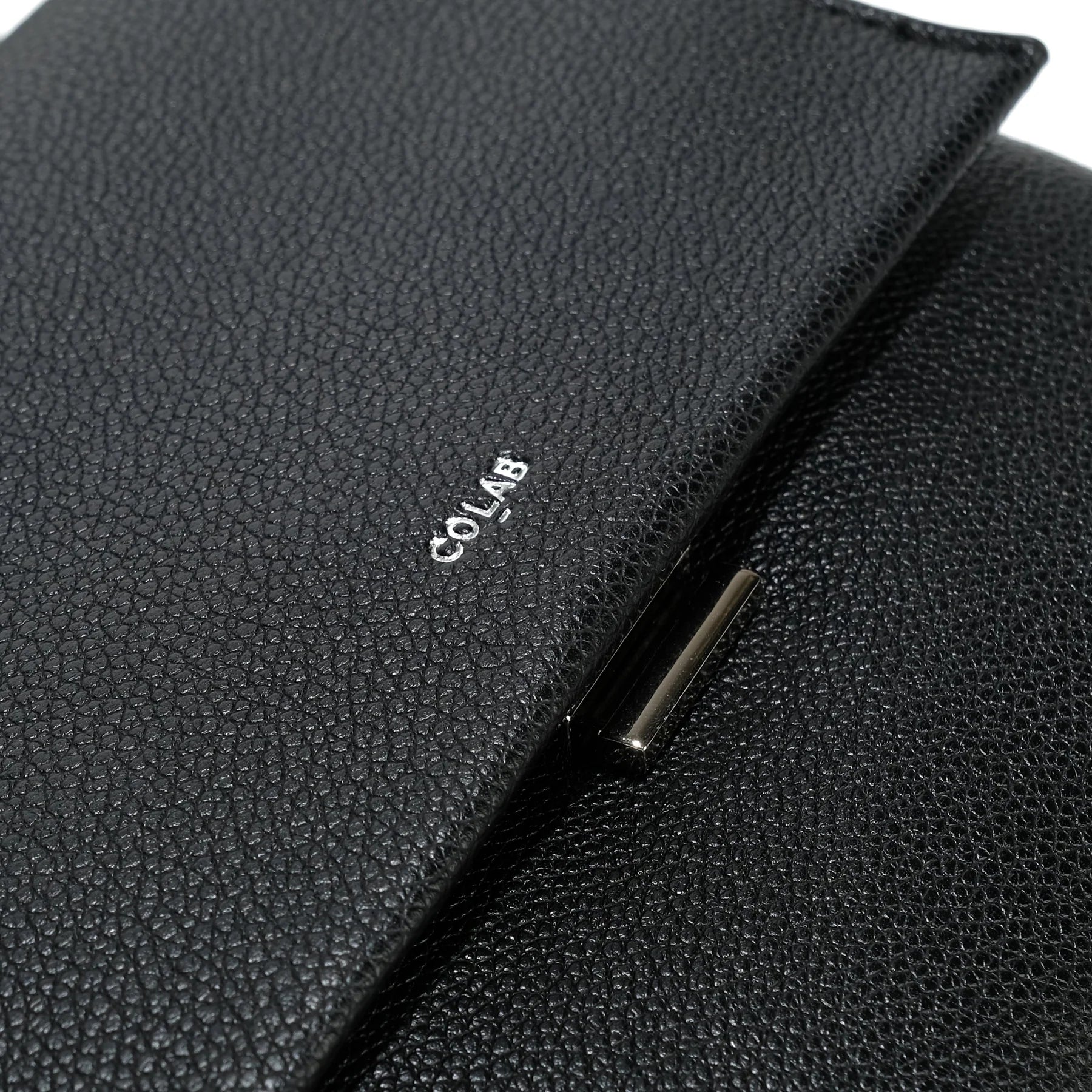 Wynn Crossbody